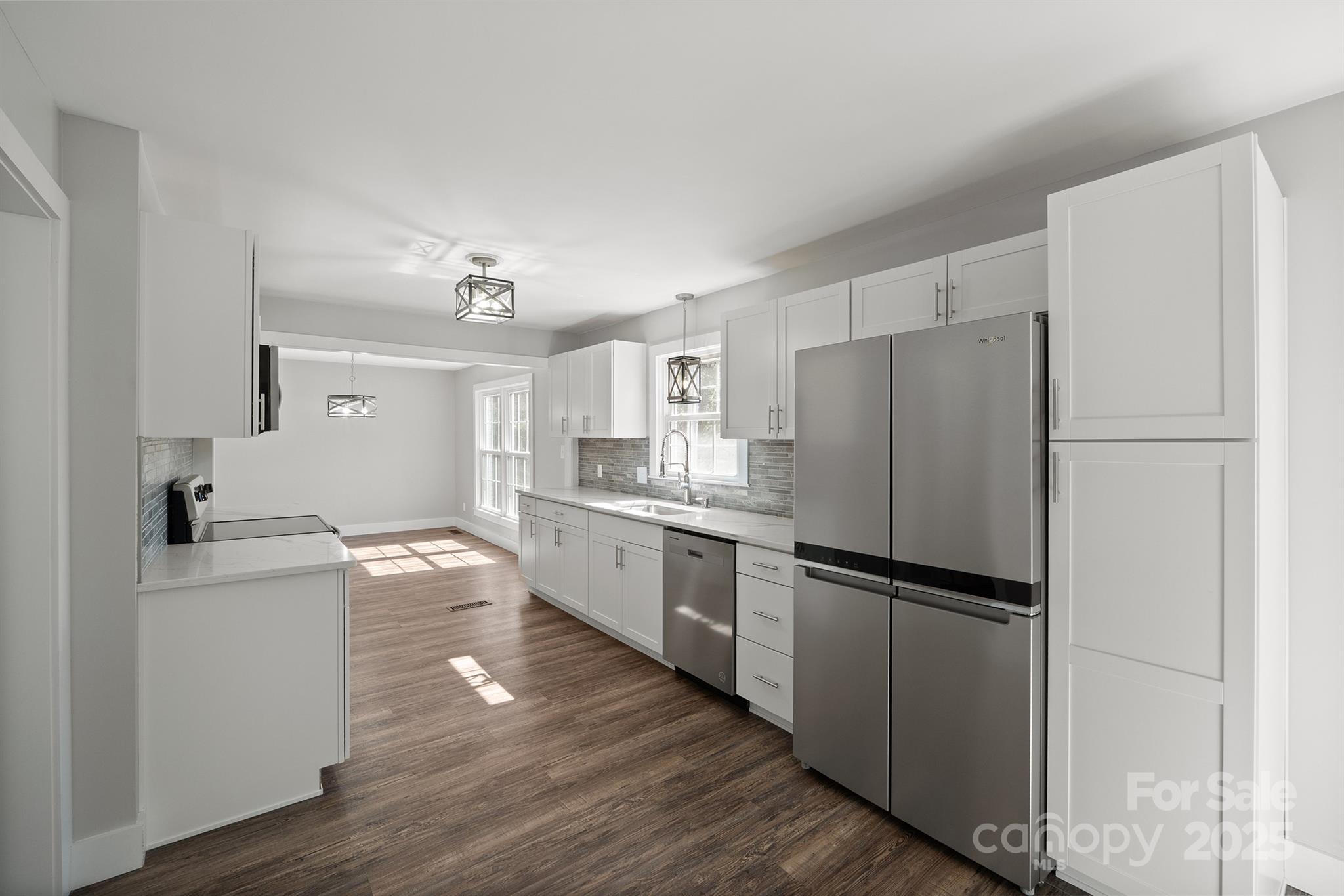 306 7th Street Place Property Photo 19