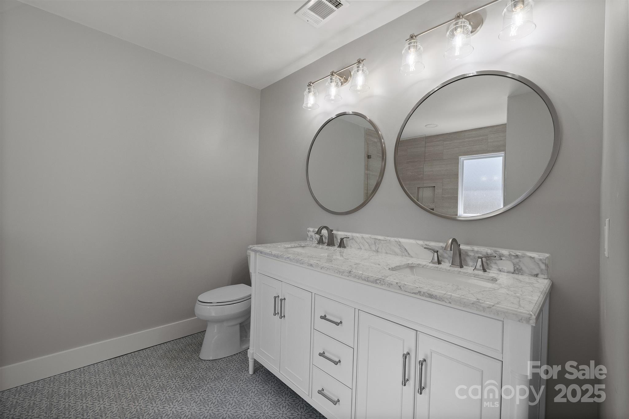 306 7th Street Place Property Photo 34