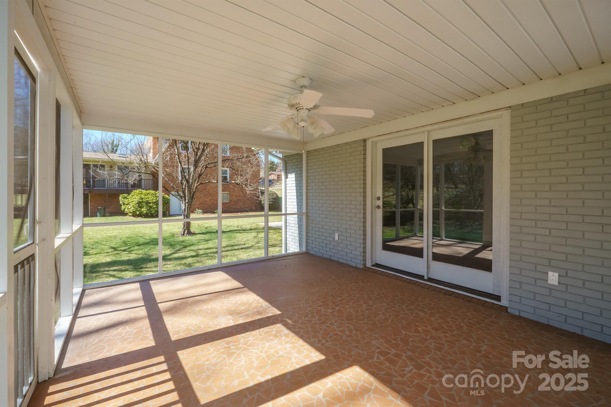 306 7th Street Place Property Photo 44