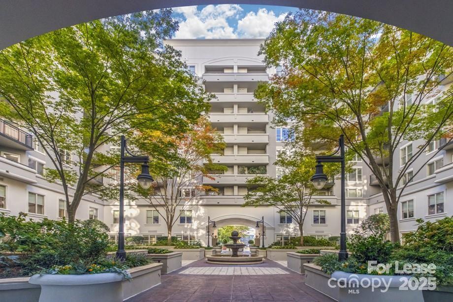 909 Camden Grandview Road A1-th Property Photo 4