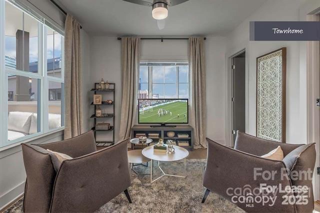 909 Camden Grandview Road A1-th Property Photo 13