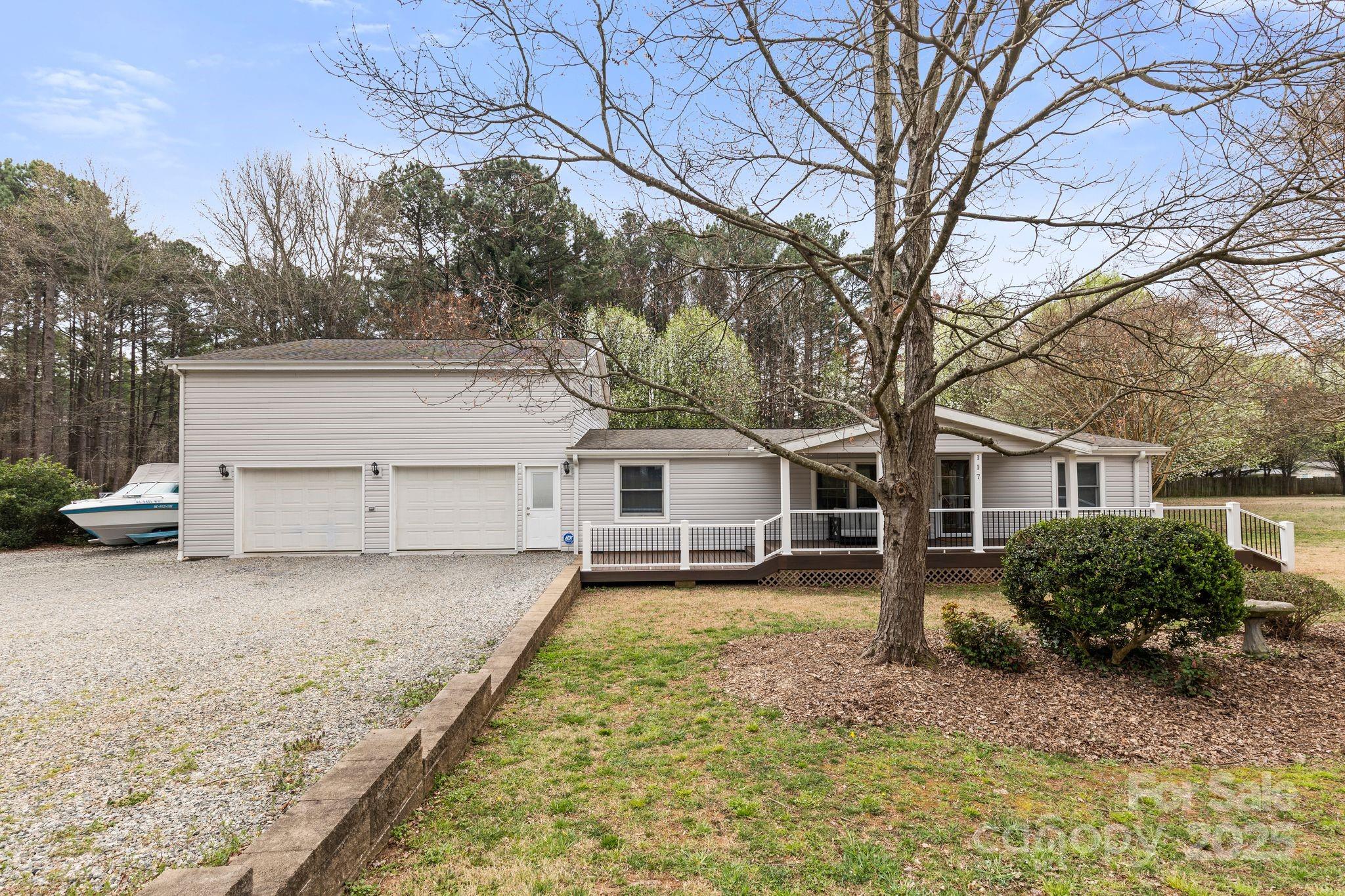 117 Pine Bluff Drive Property Photo