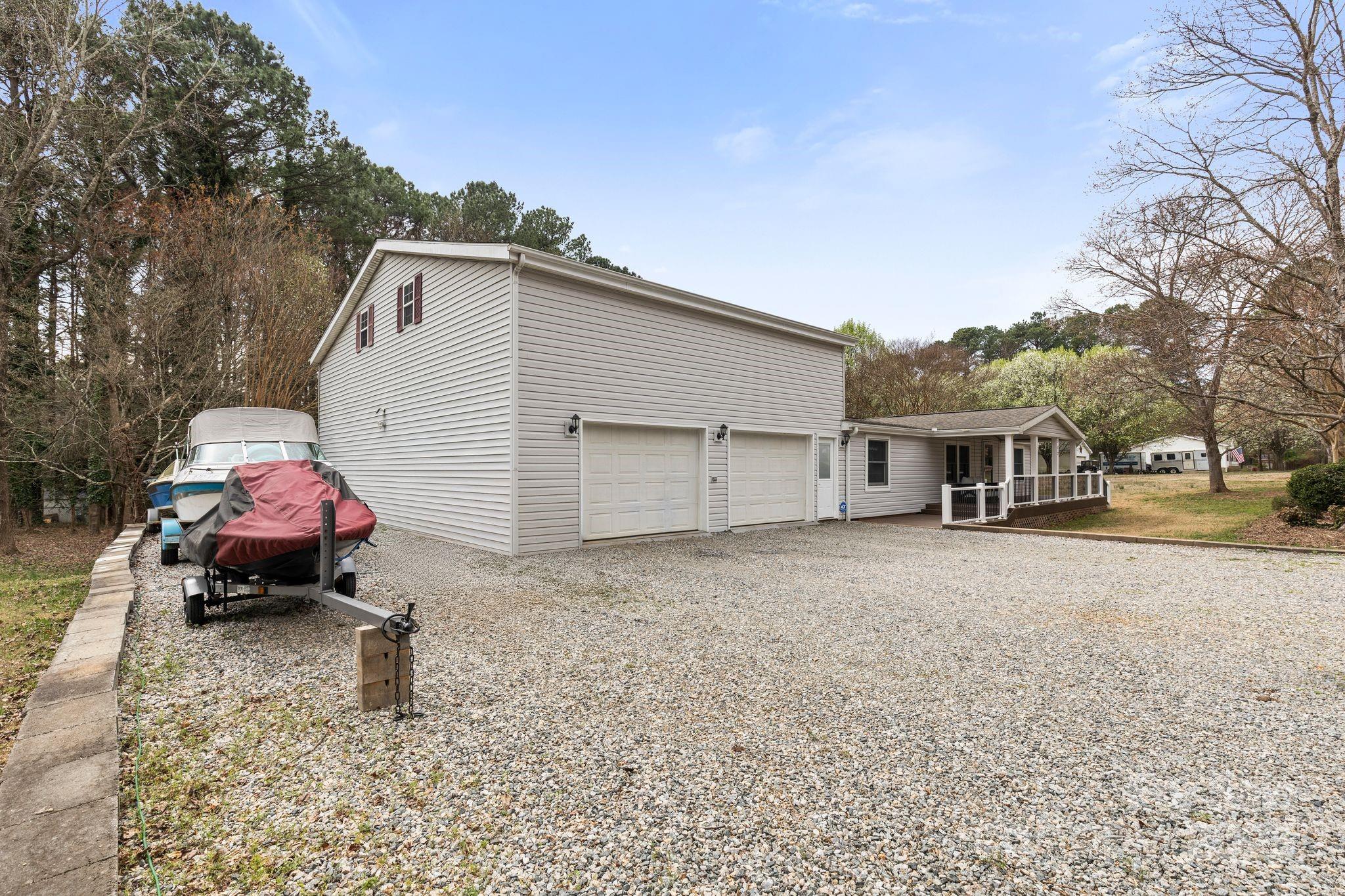 117 Pine Bluff Drive Property Photo 2