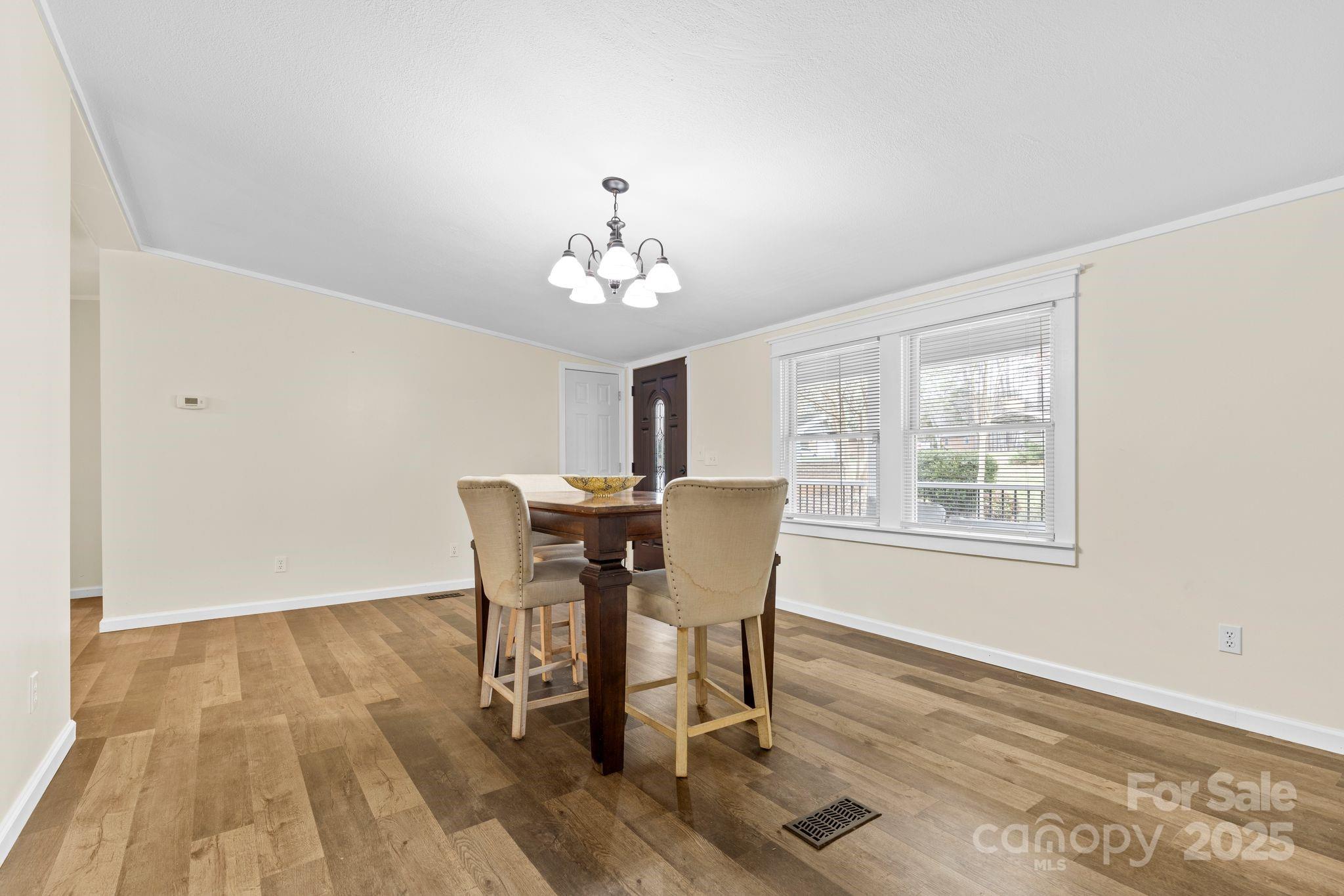 117 Pine Bluff Drive Property Photo 8