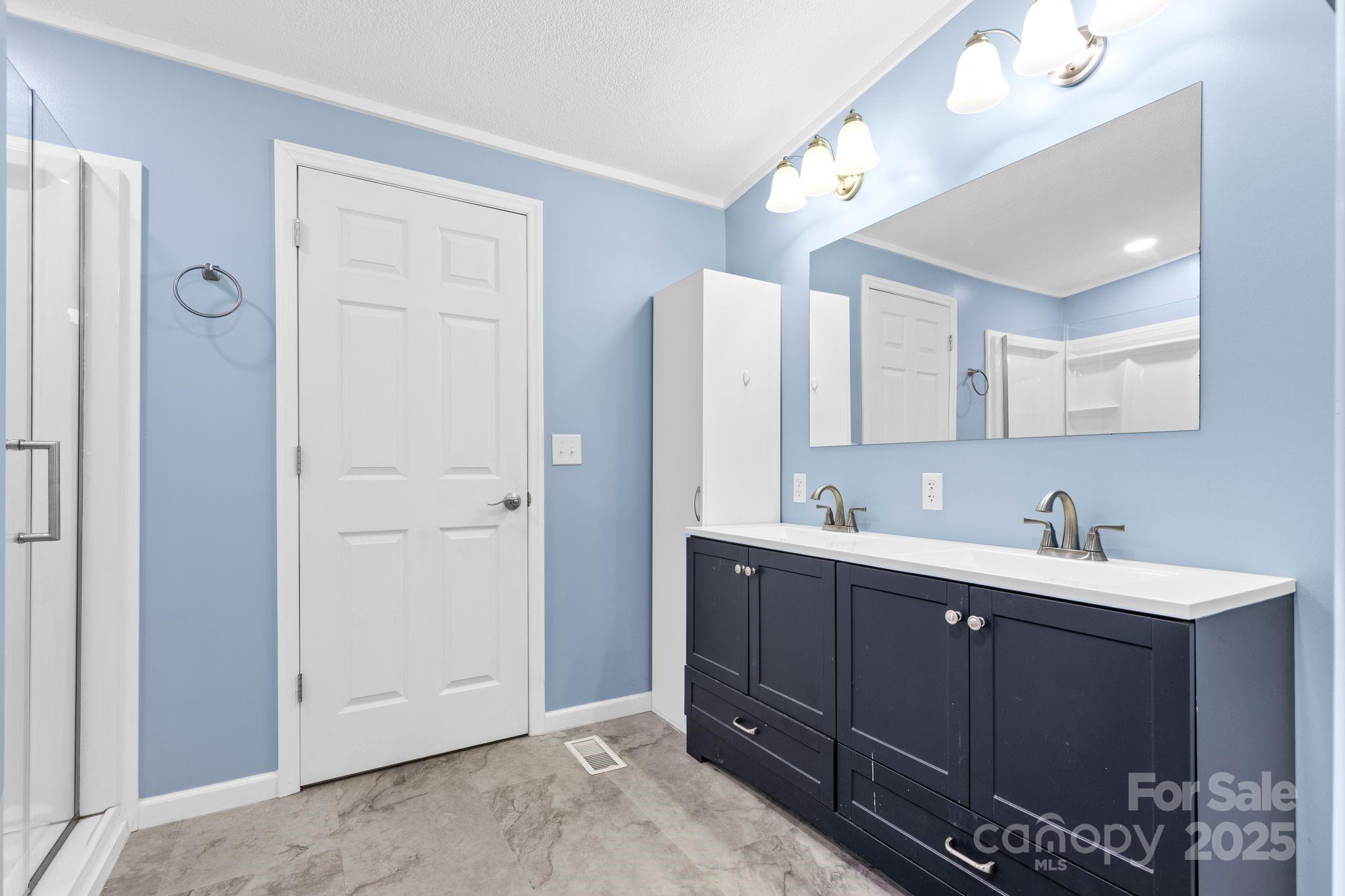 117 Pine Bluff Drive Property Photo 19