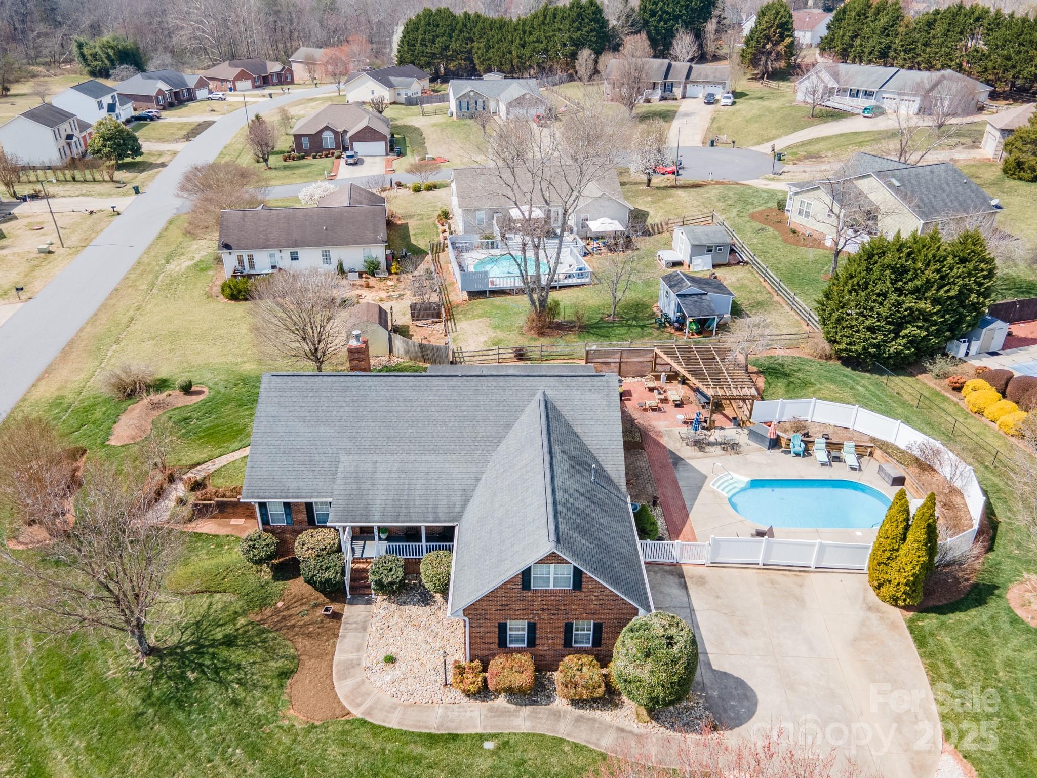 1529 Indian Springs Drive Property Photo