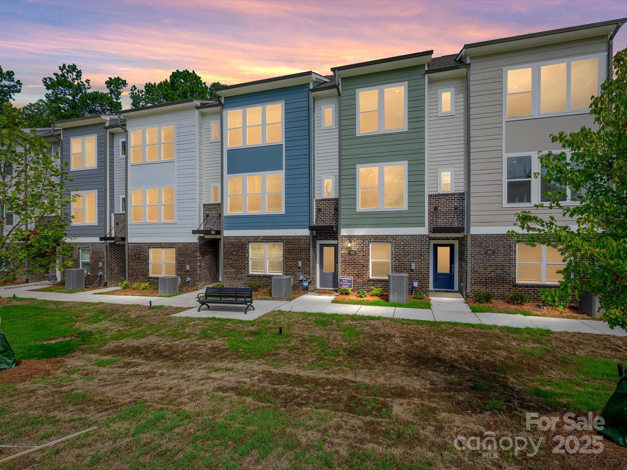 1425 Lithium Lane Property Photo 1