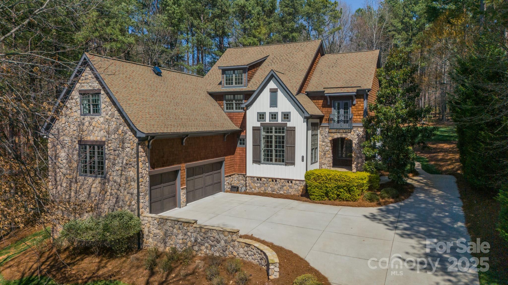 492 Agnew Road Property Photo