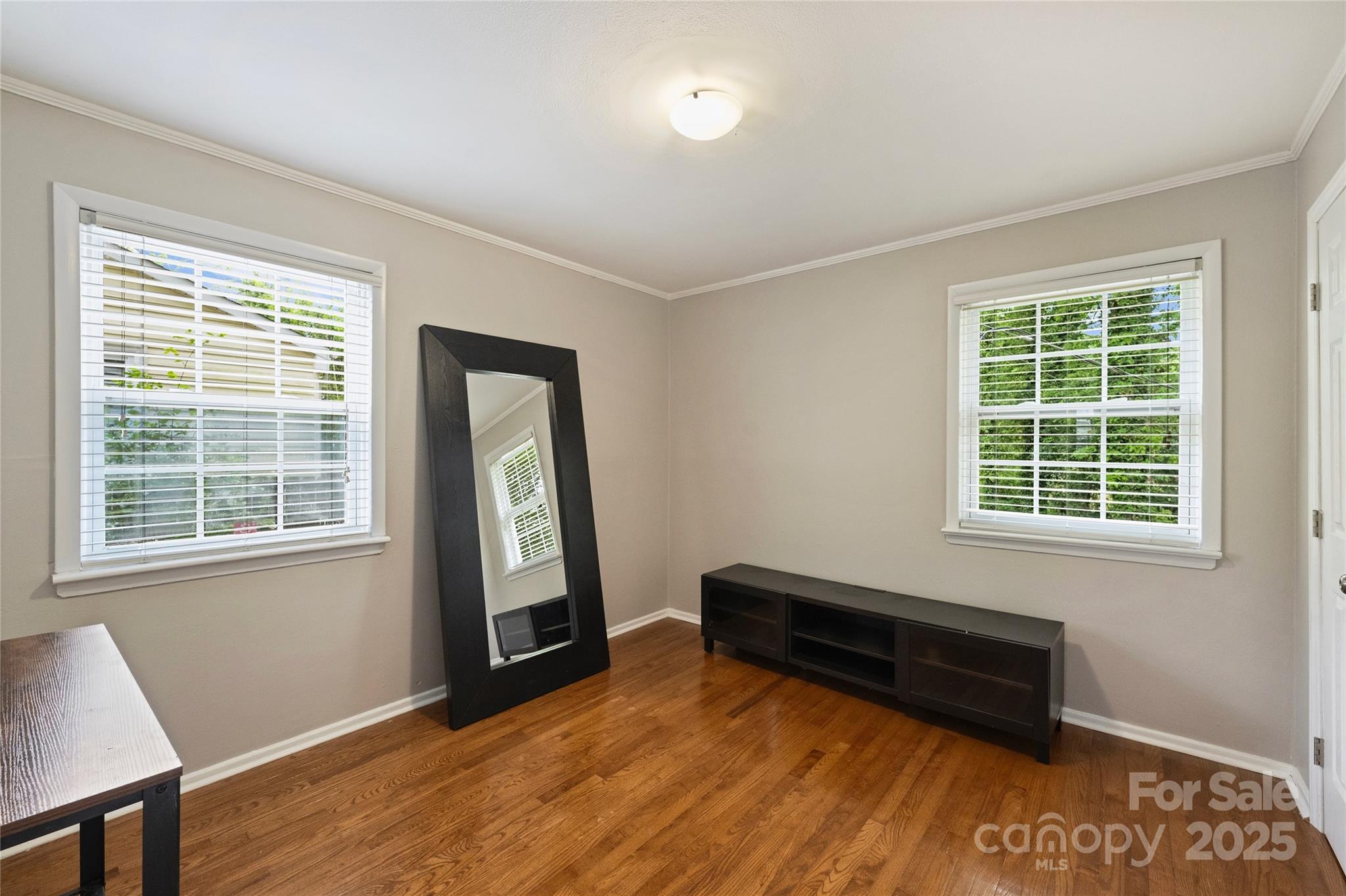 1837 Academy Street Property Photo 11
