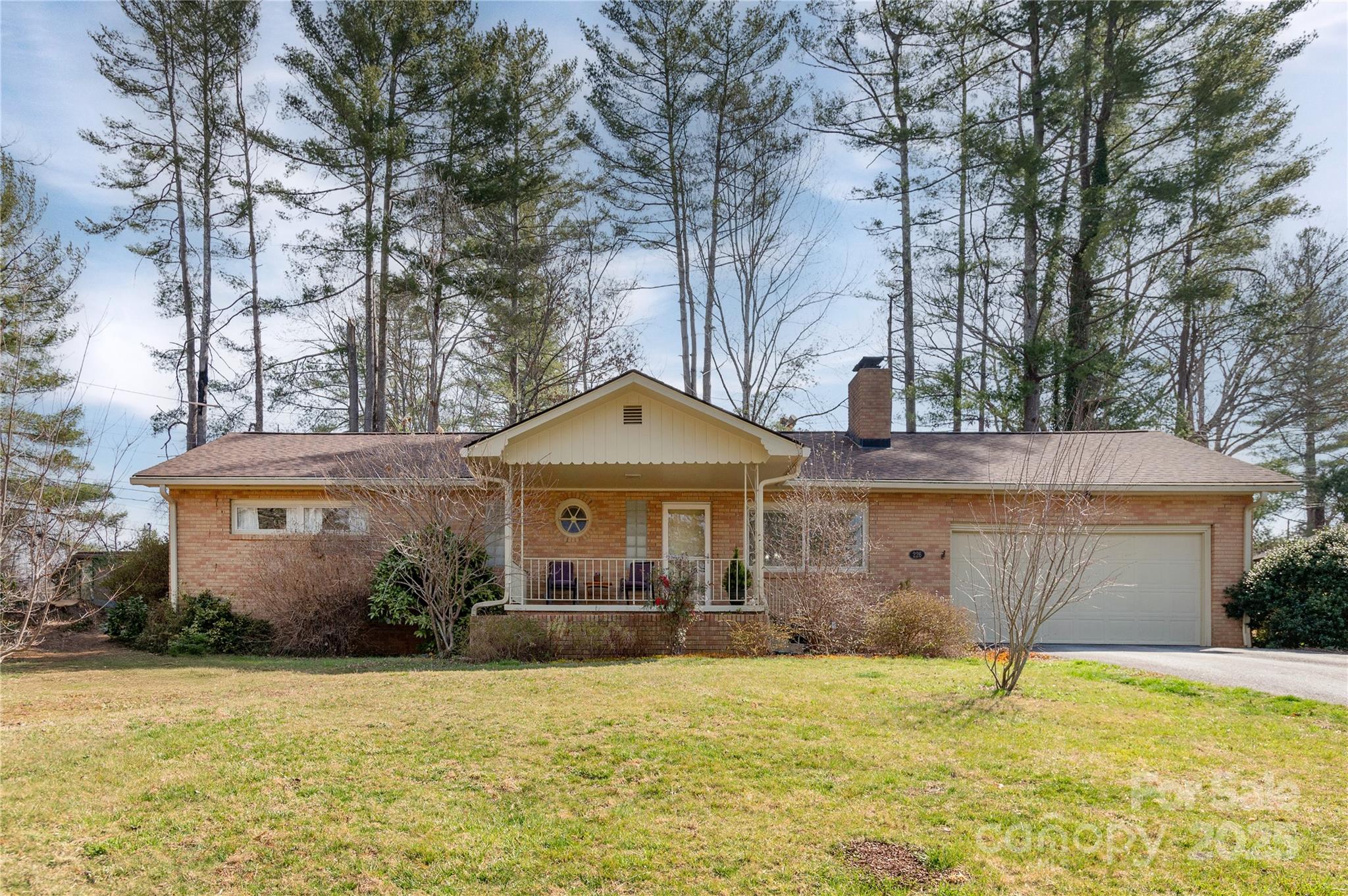 226 Lyndale Road Property Photo
