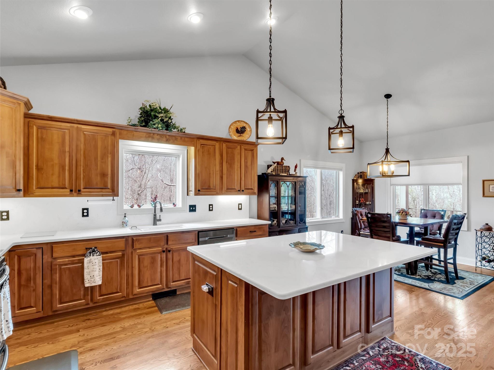 178 Sapphire Place Property Photo 8