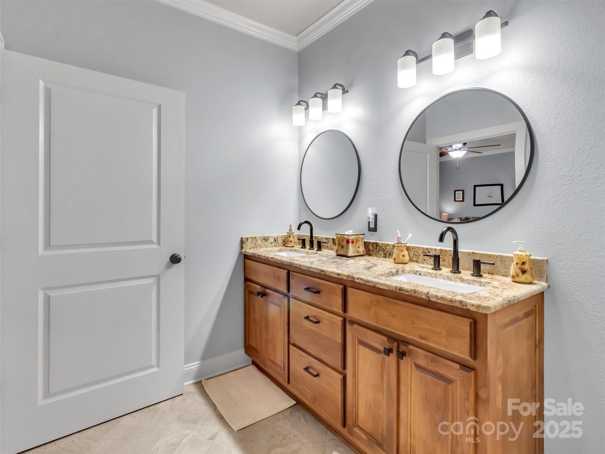 178 Sapphire Place Property Photo 26