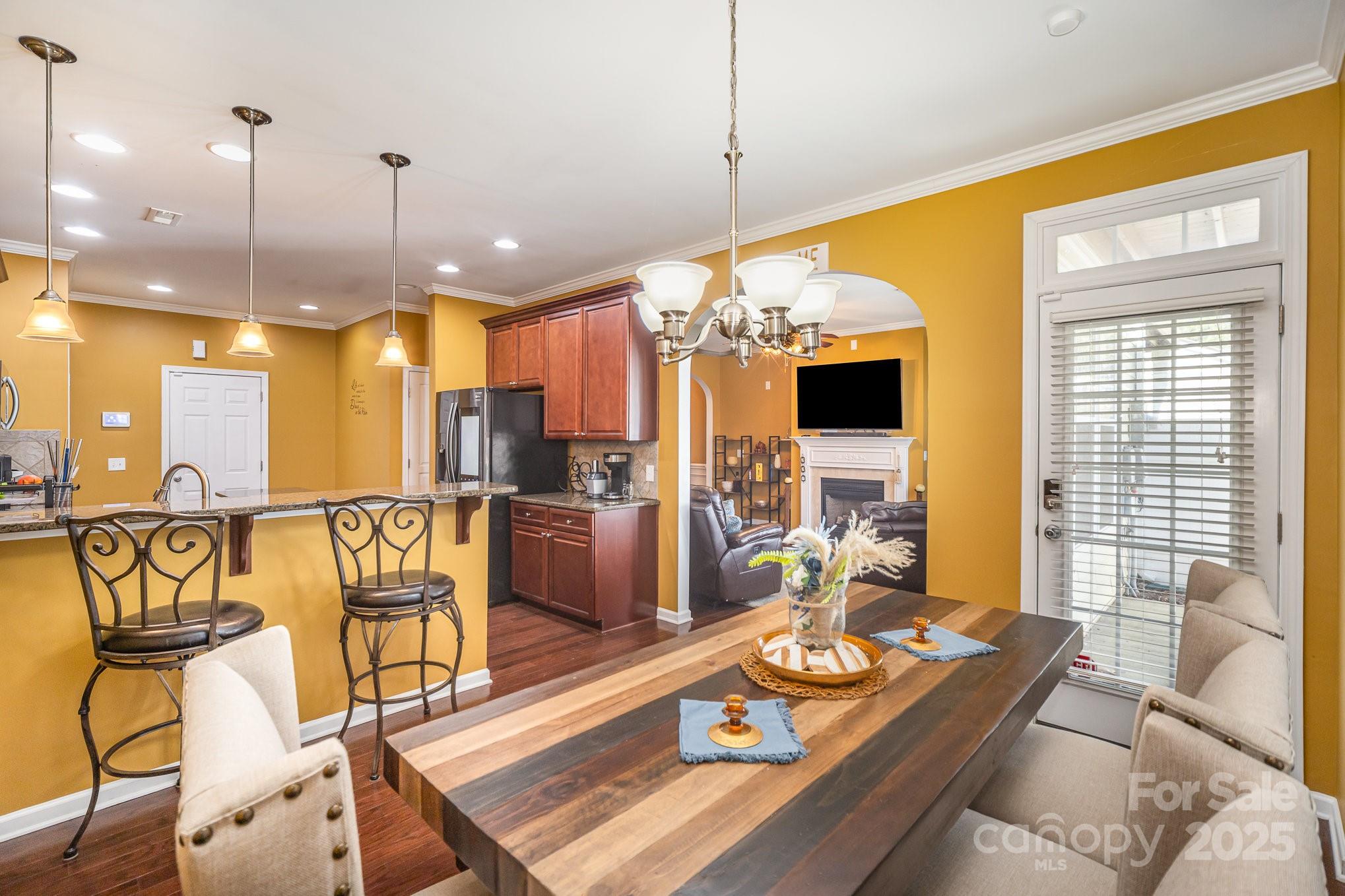 2564 Chasewater Drive Property Photo 5