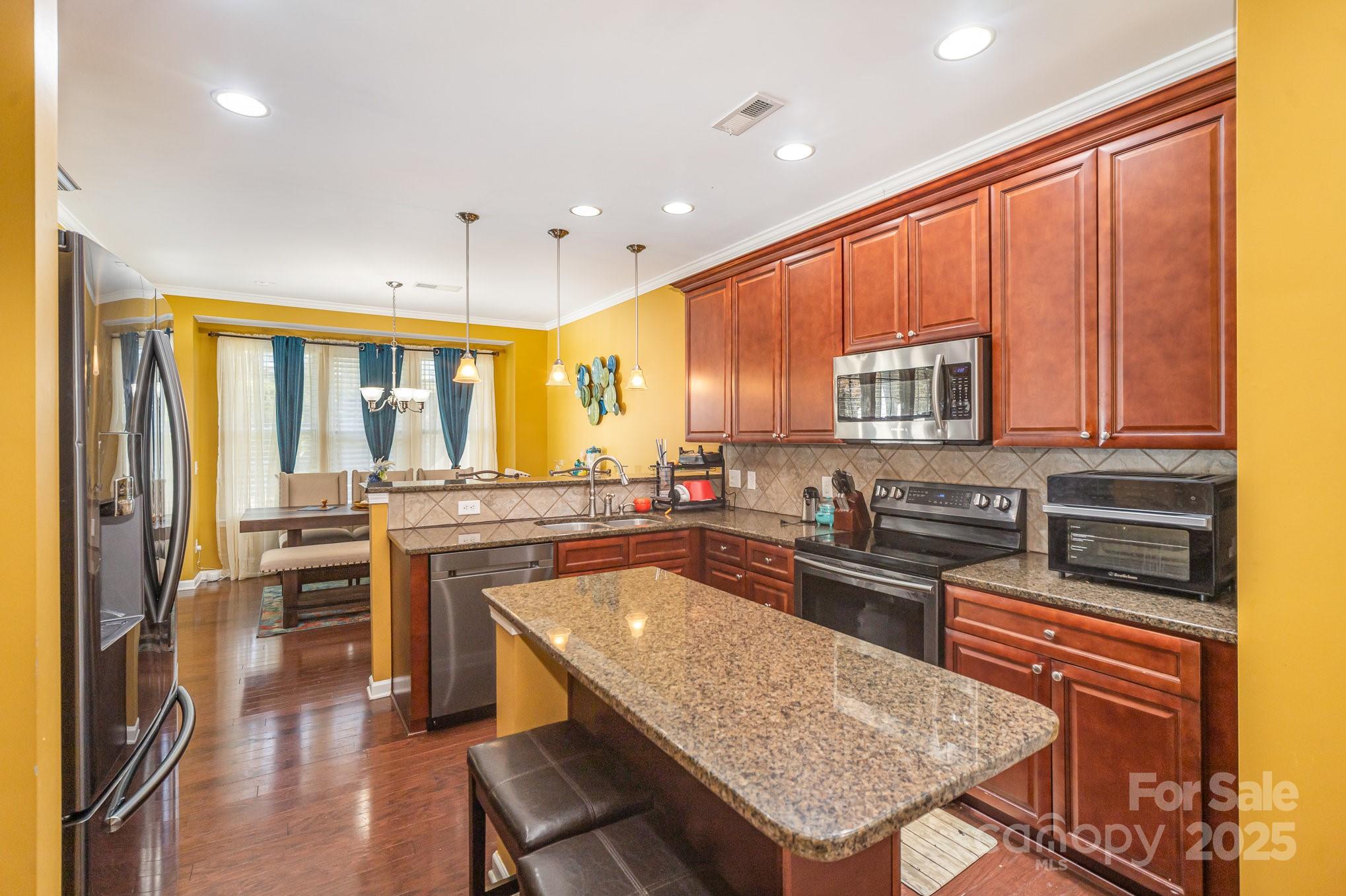 2564 Chasewater Drive Property Photo 6