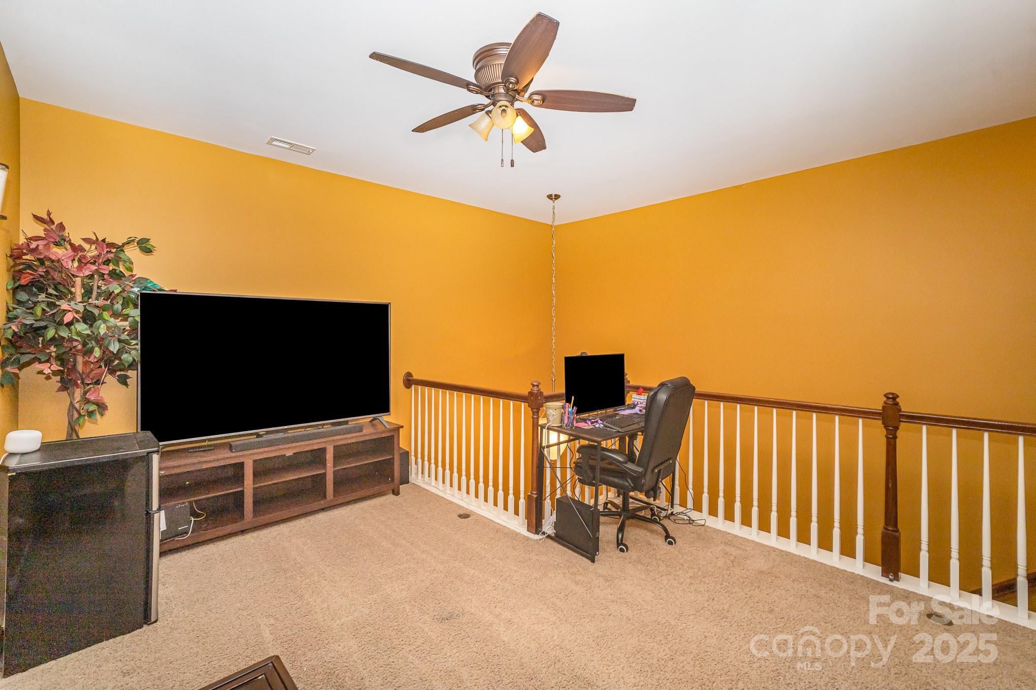 2564 Chasewater Drive Property Photo 8