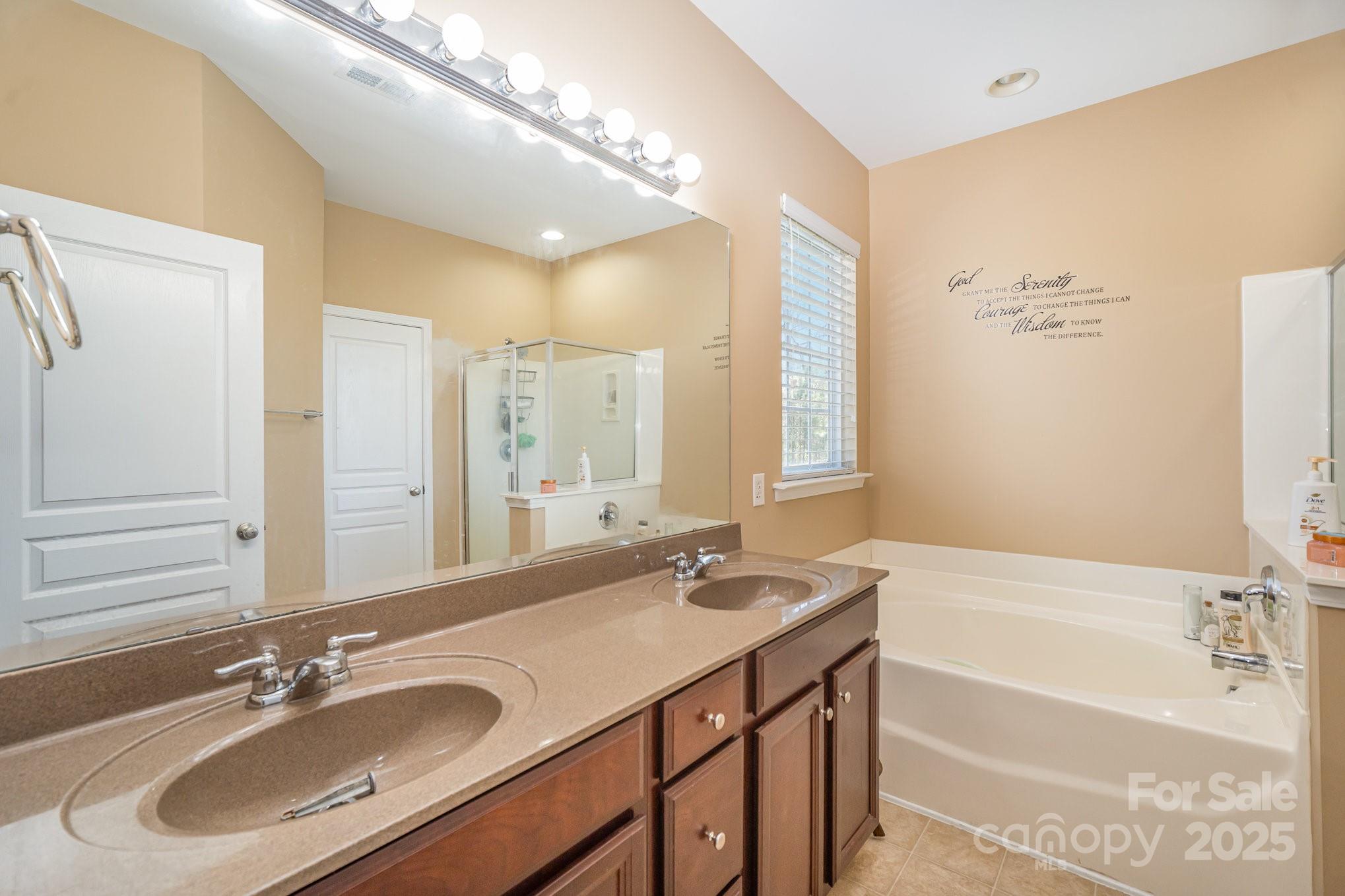 2564 Chasewater Drive Property Photo 13