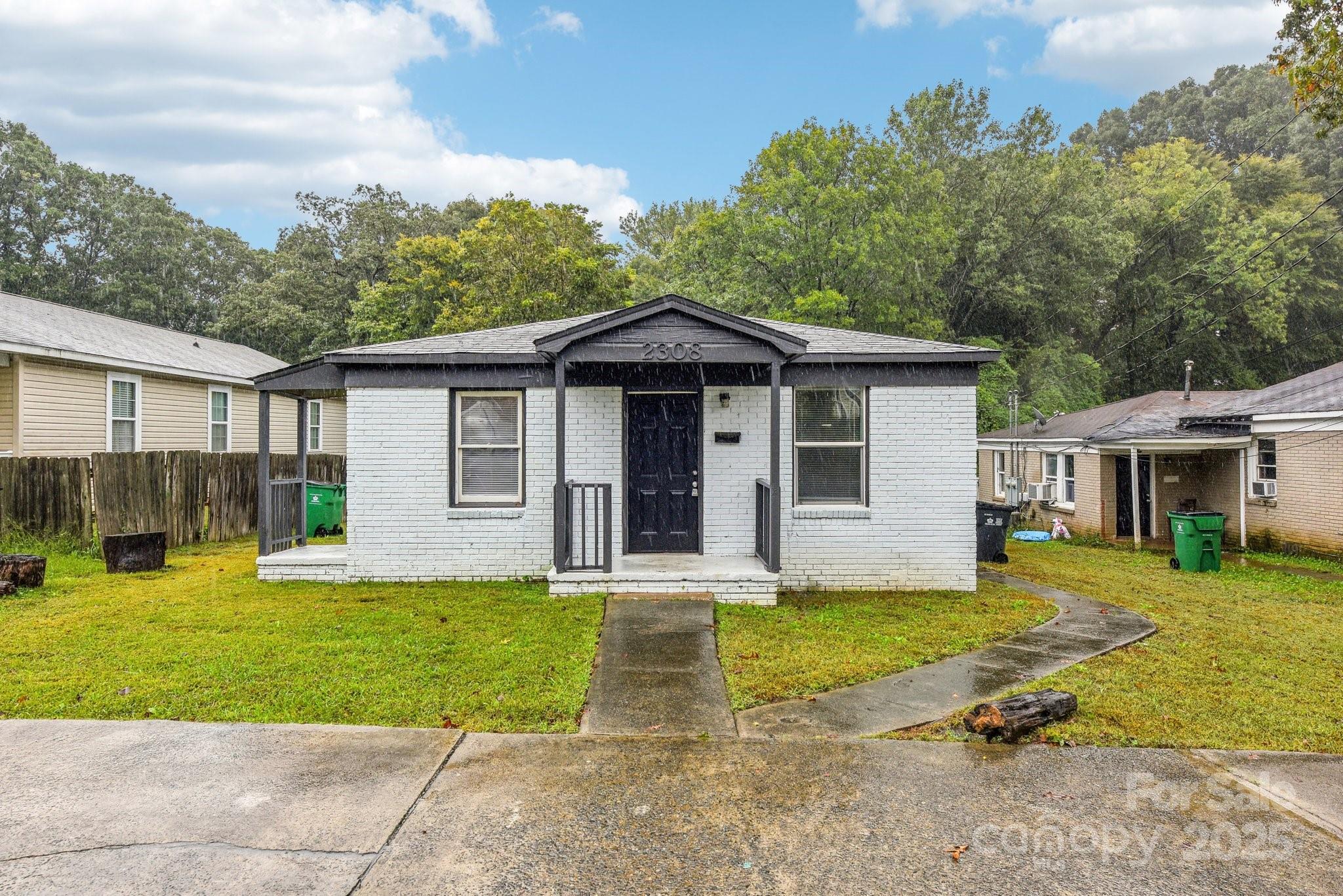 2308 Augusta Street Property Photo
