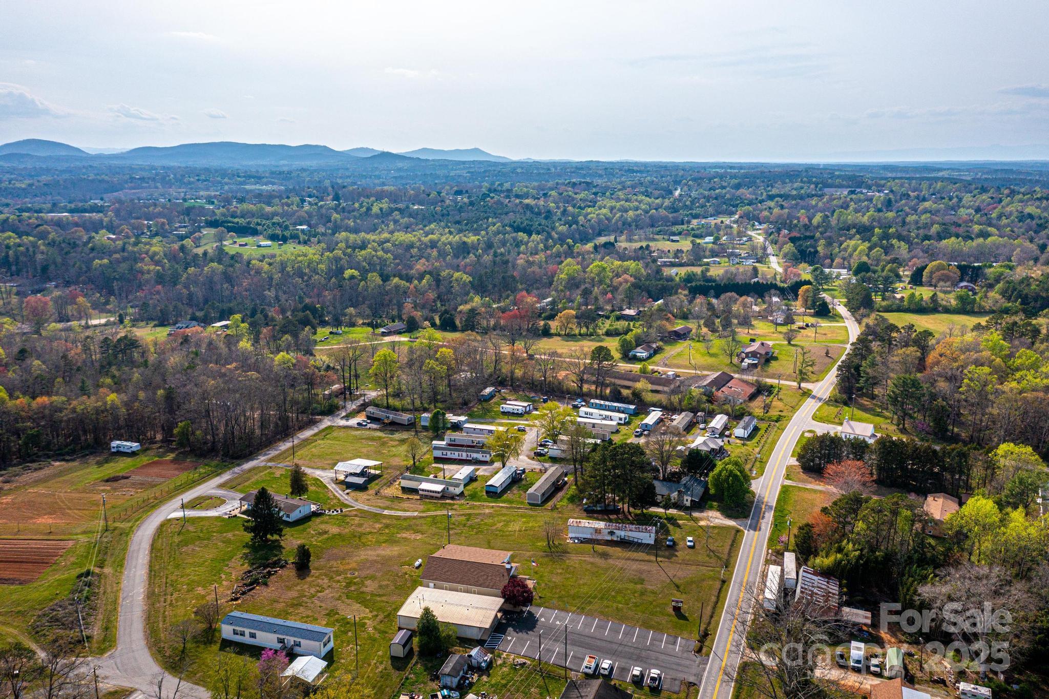 1521 Airport Rhodhiss Road Property Photo