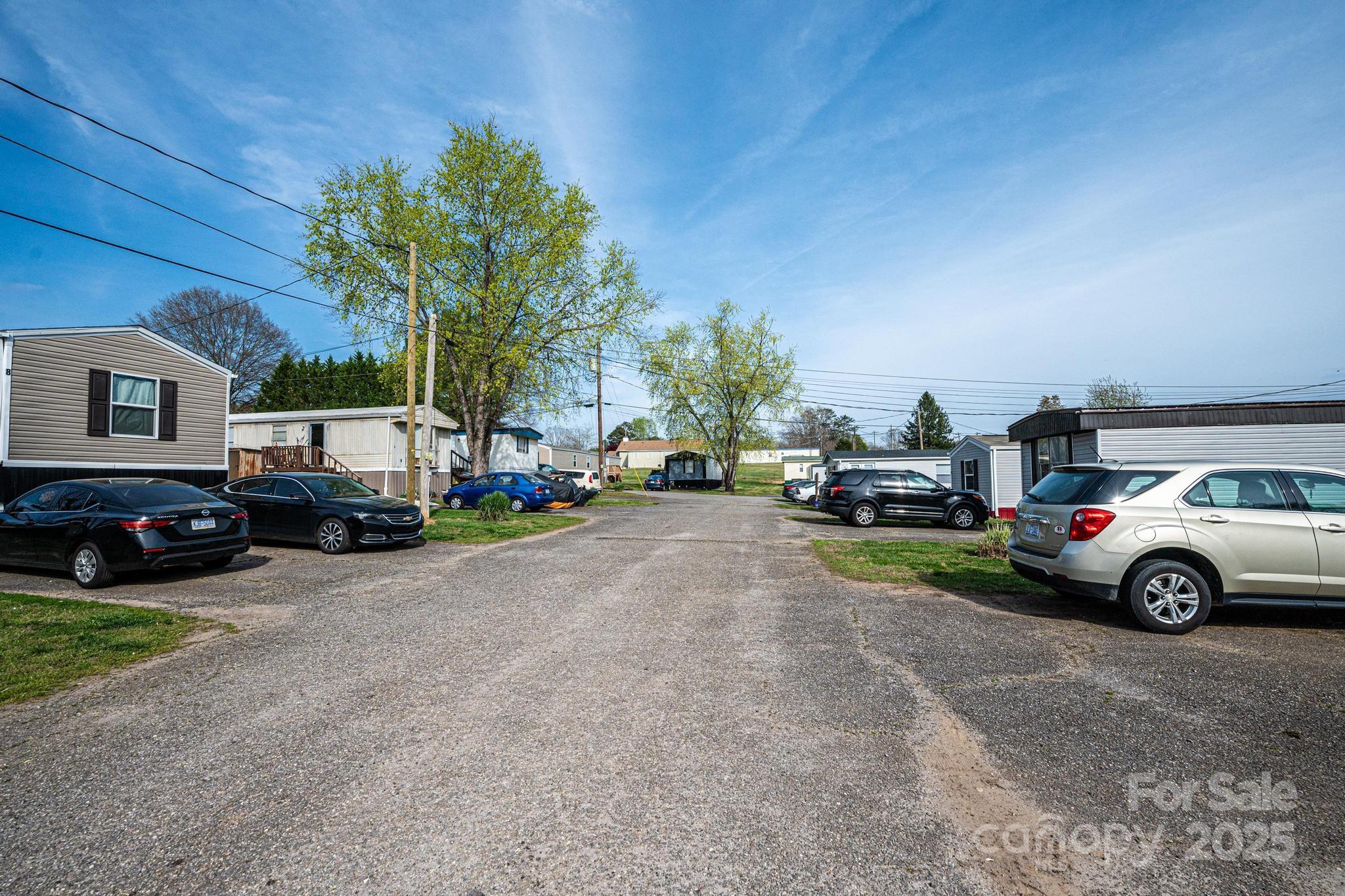 1521 Airport Rhodhiss Road Property Photo 11