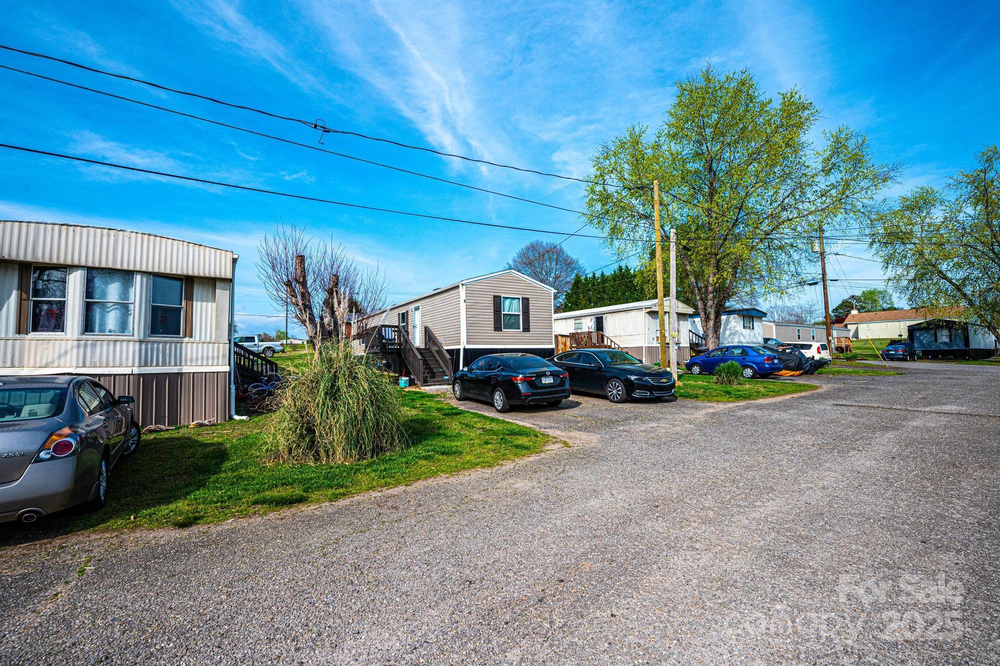 1521 Airport Rhodhiss Road Property Photo 12