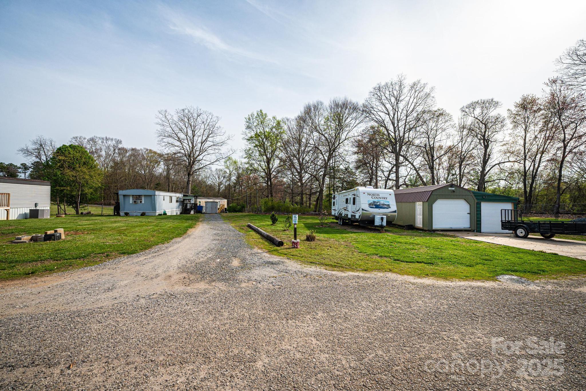 1521 Airport Rhodhiss Road Property Photo 16