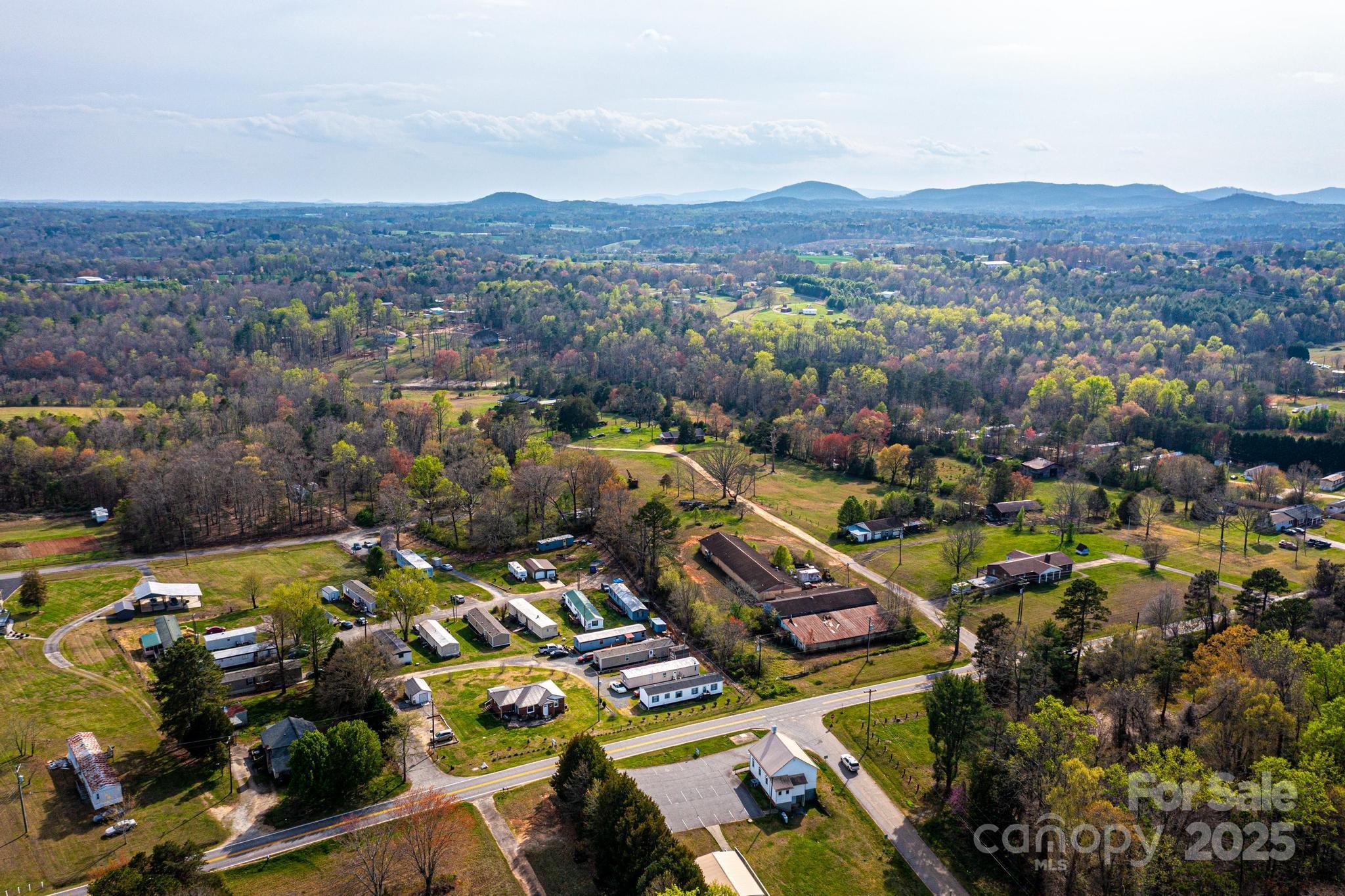 1521 Airport Rhodhiss Road Property Photo 26