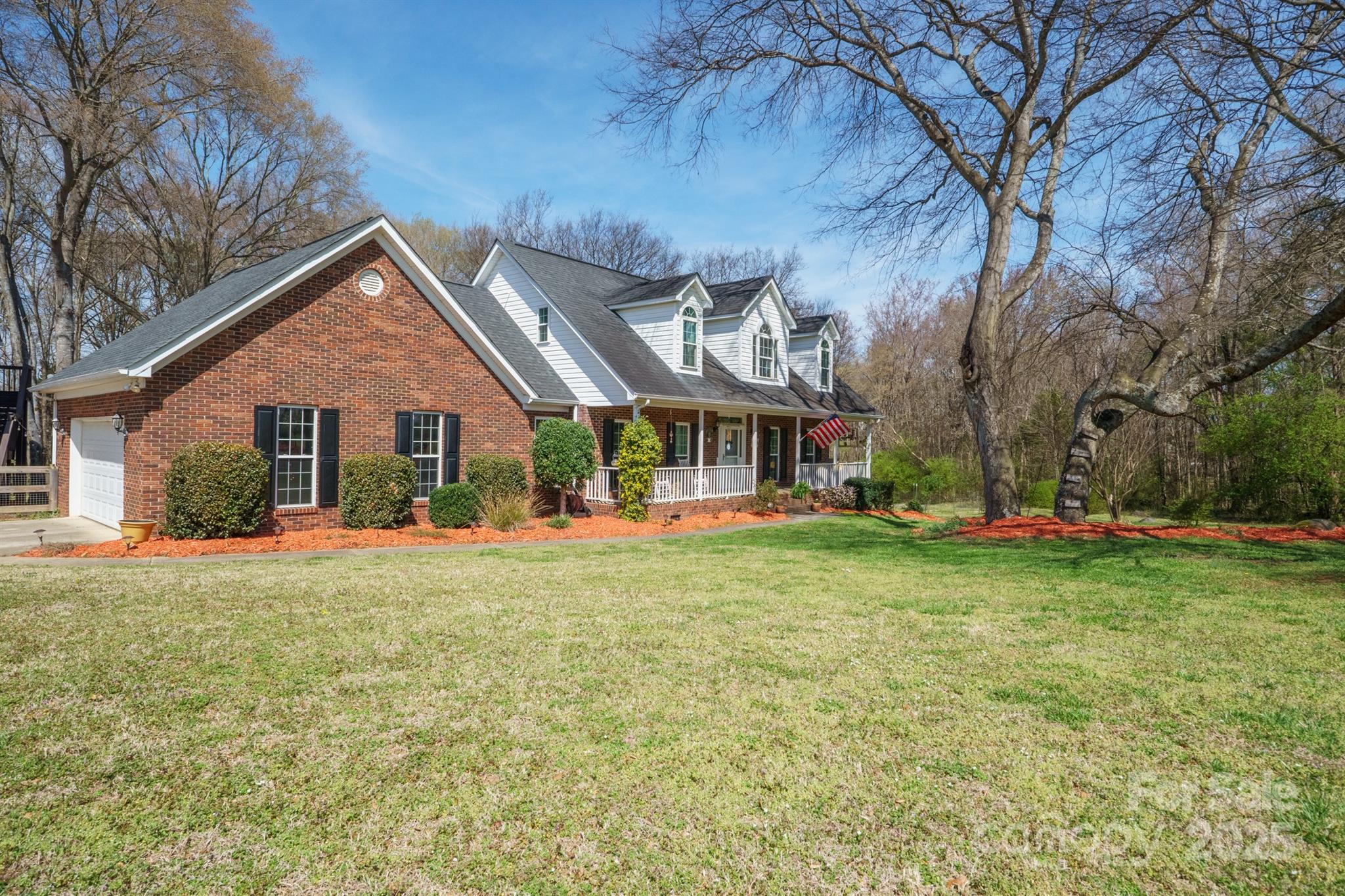 4436 Roberta Road Property Photo