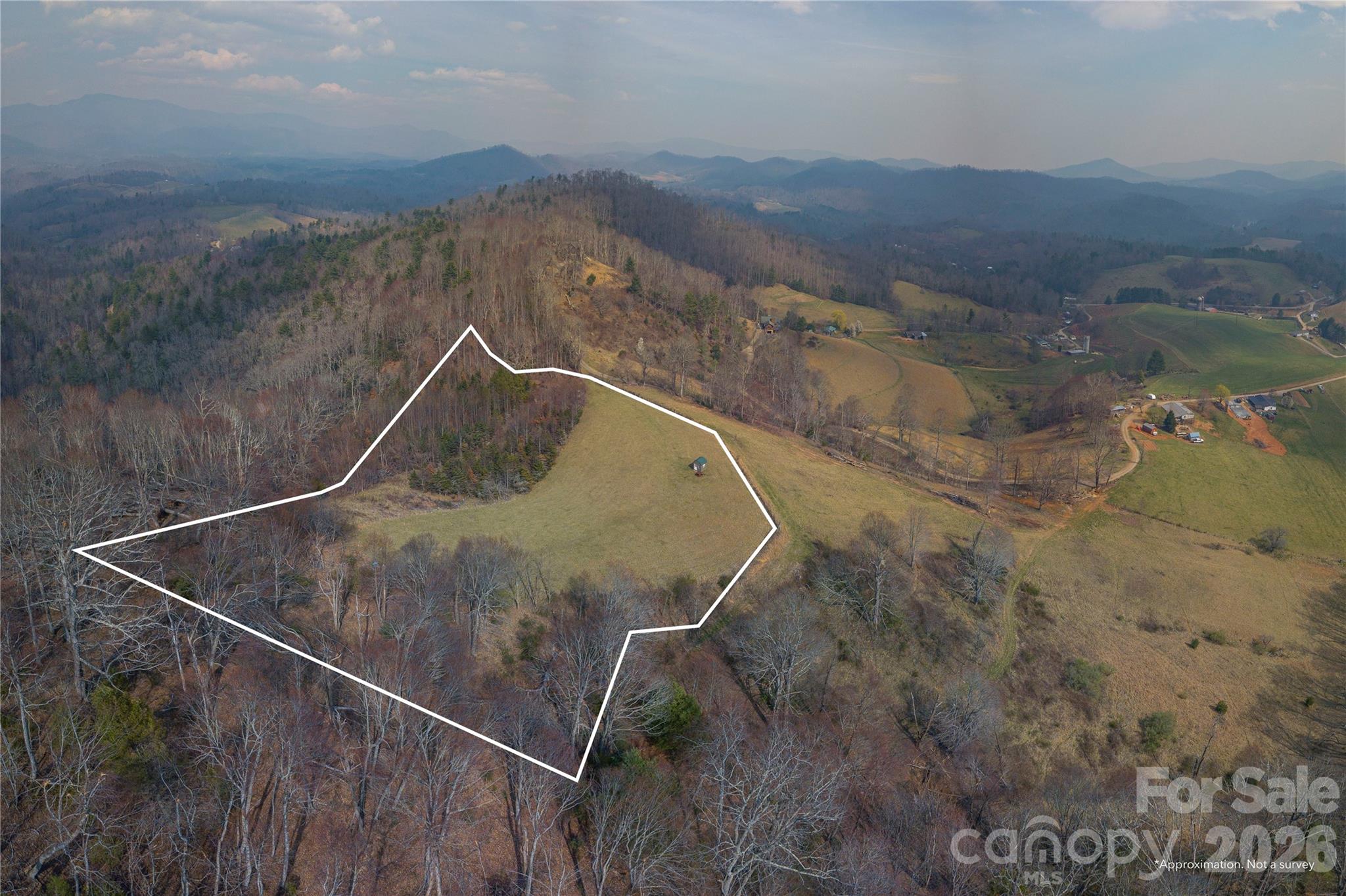 999 Chestnut Mountain Drive Property Photo 6