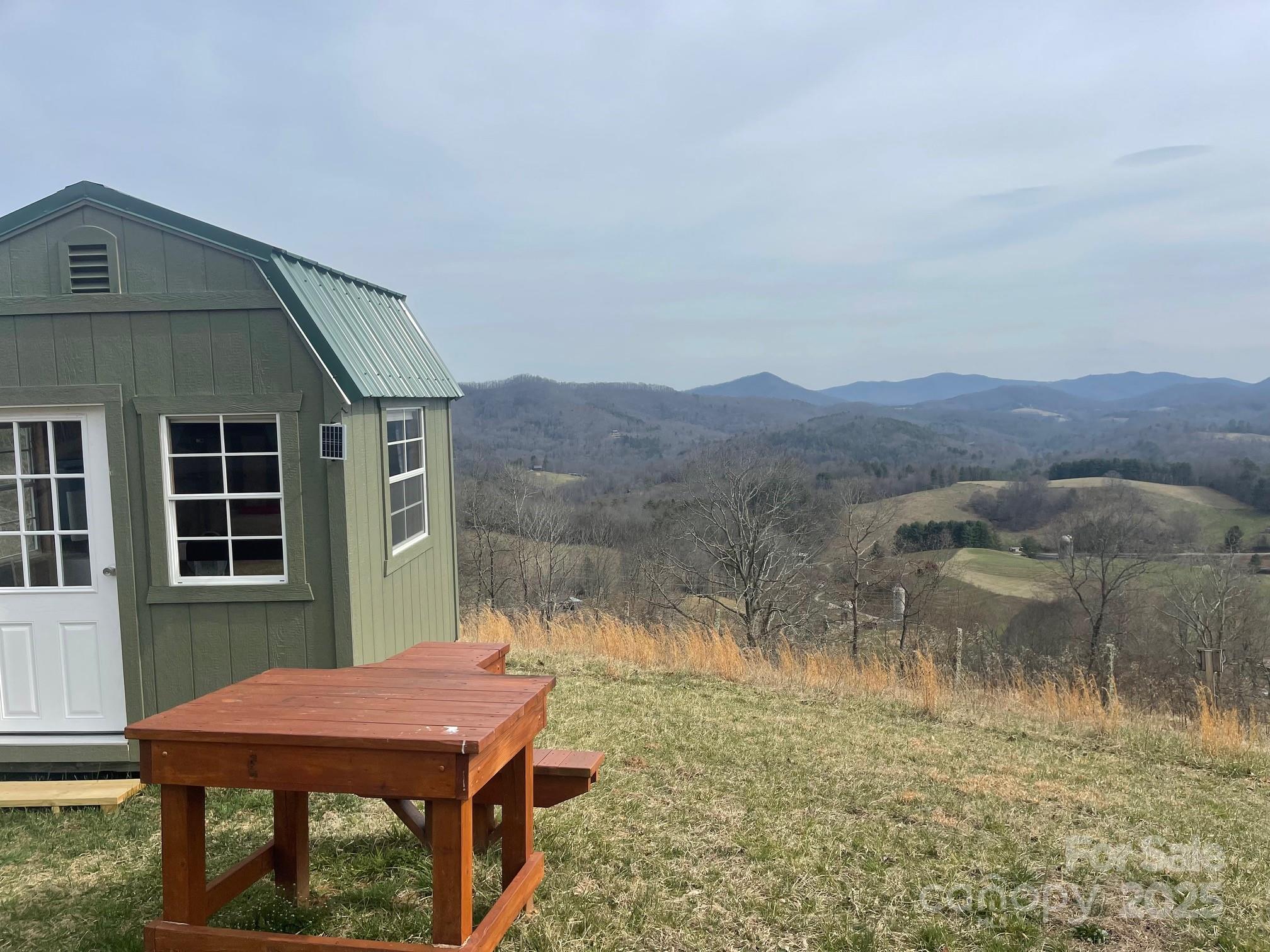 999 Chestnut Mountain Drive Property Photo 21