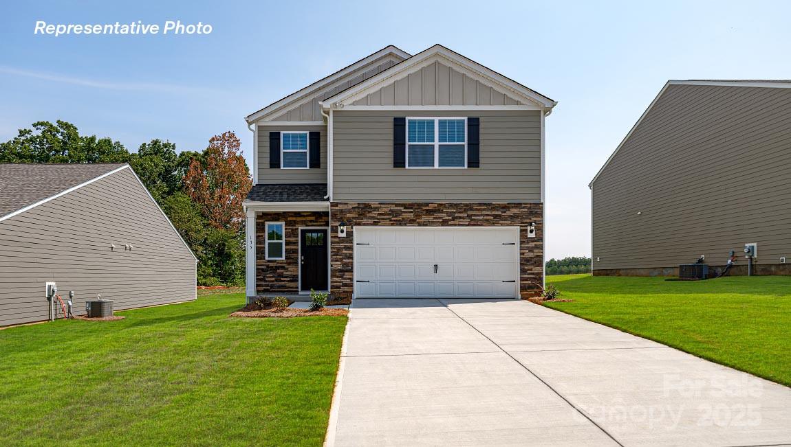 1435 Mammoth Road Property Photo