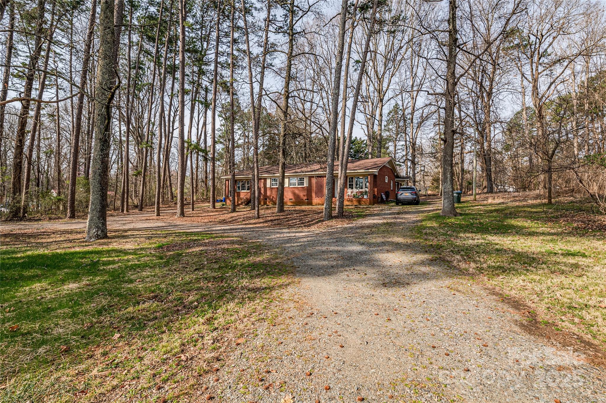 13324 Lawyers Road Property Photo 3