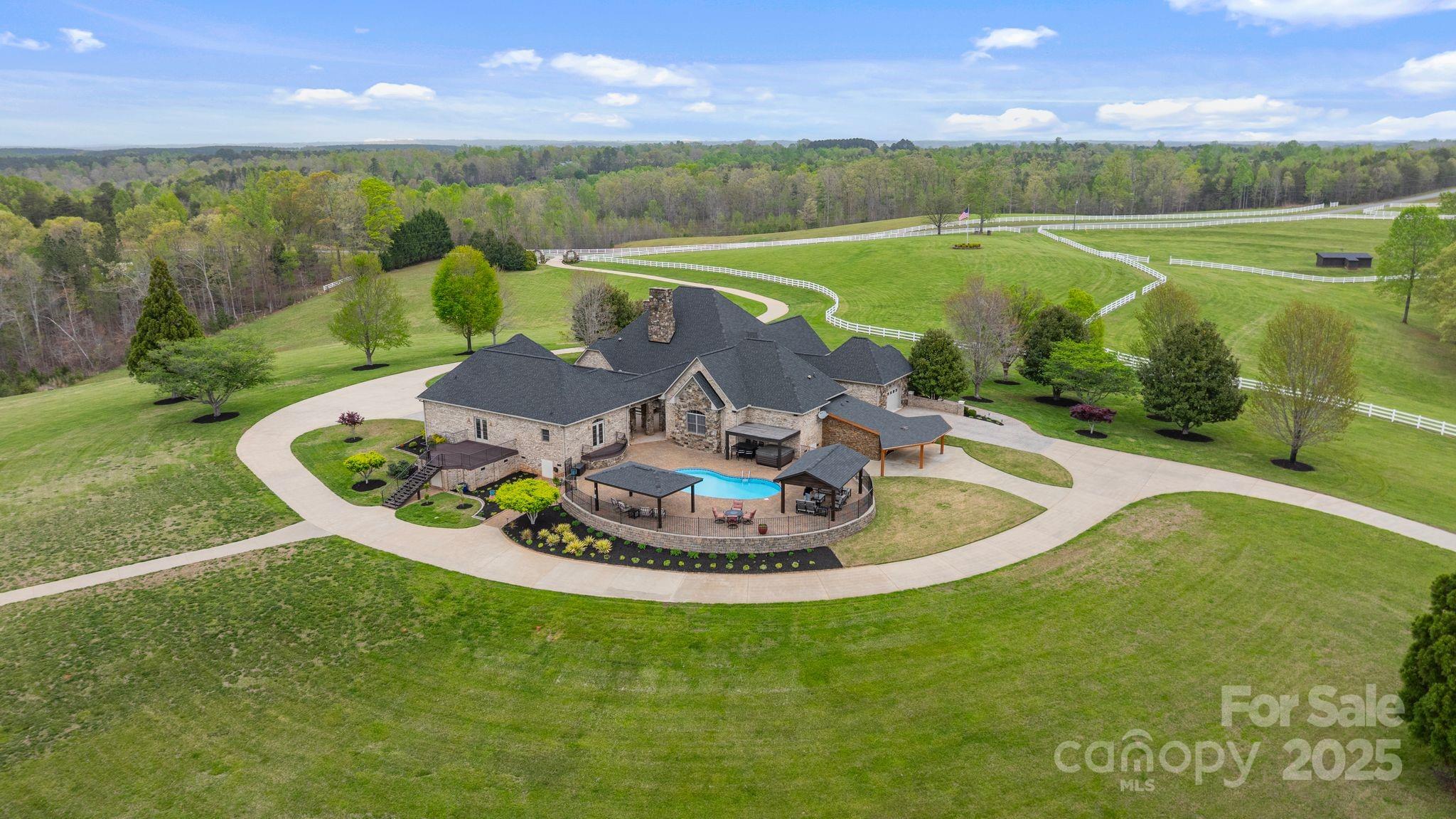 265 Phillip Henderson Road Property Photo
