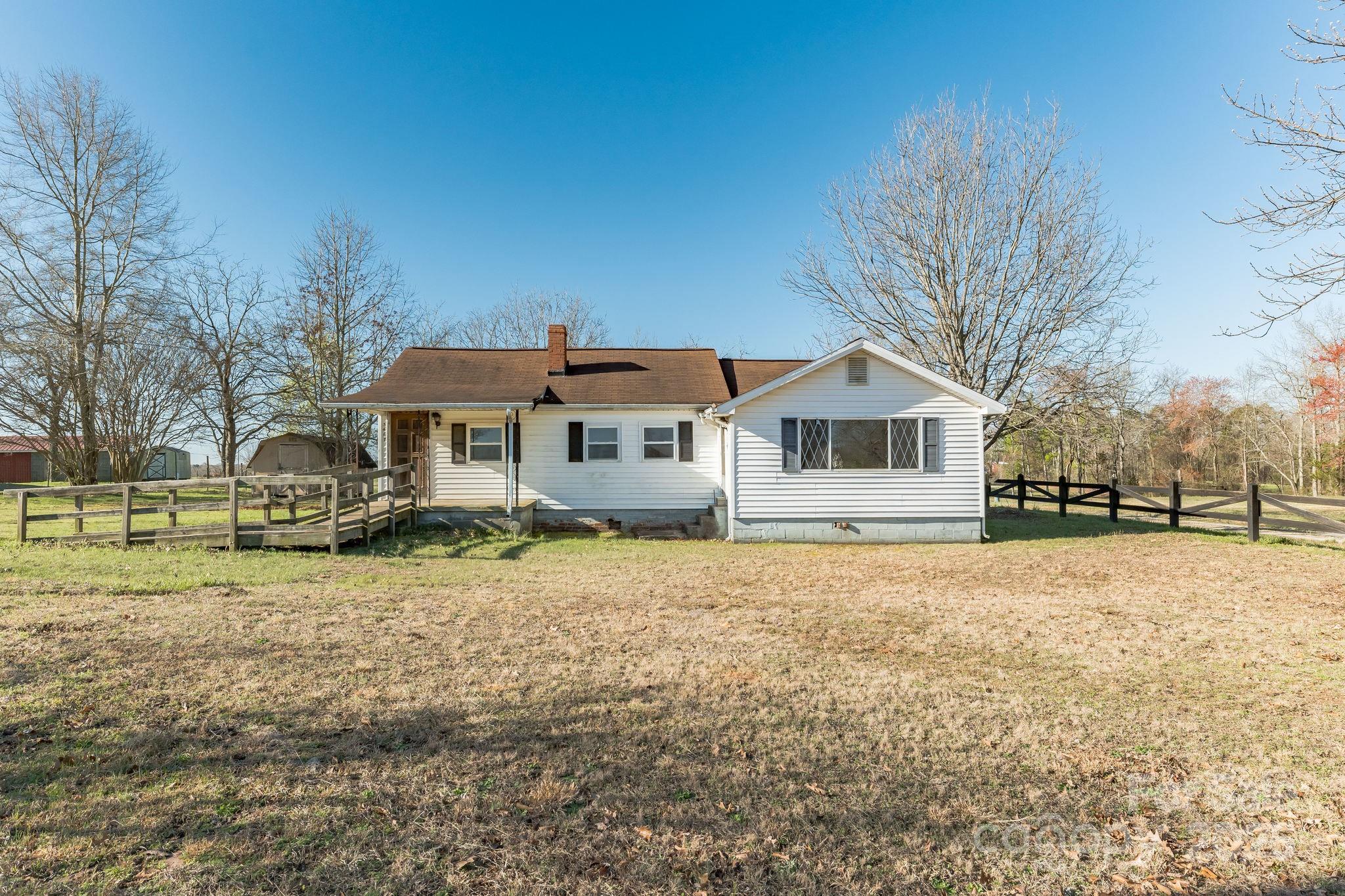 3467 Clearview Lane Property Photo
