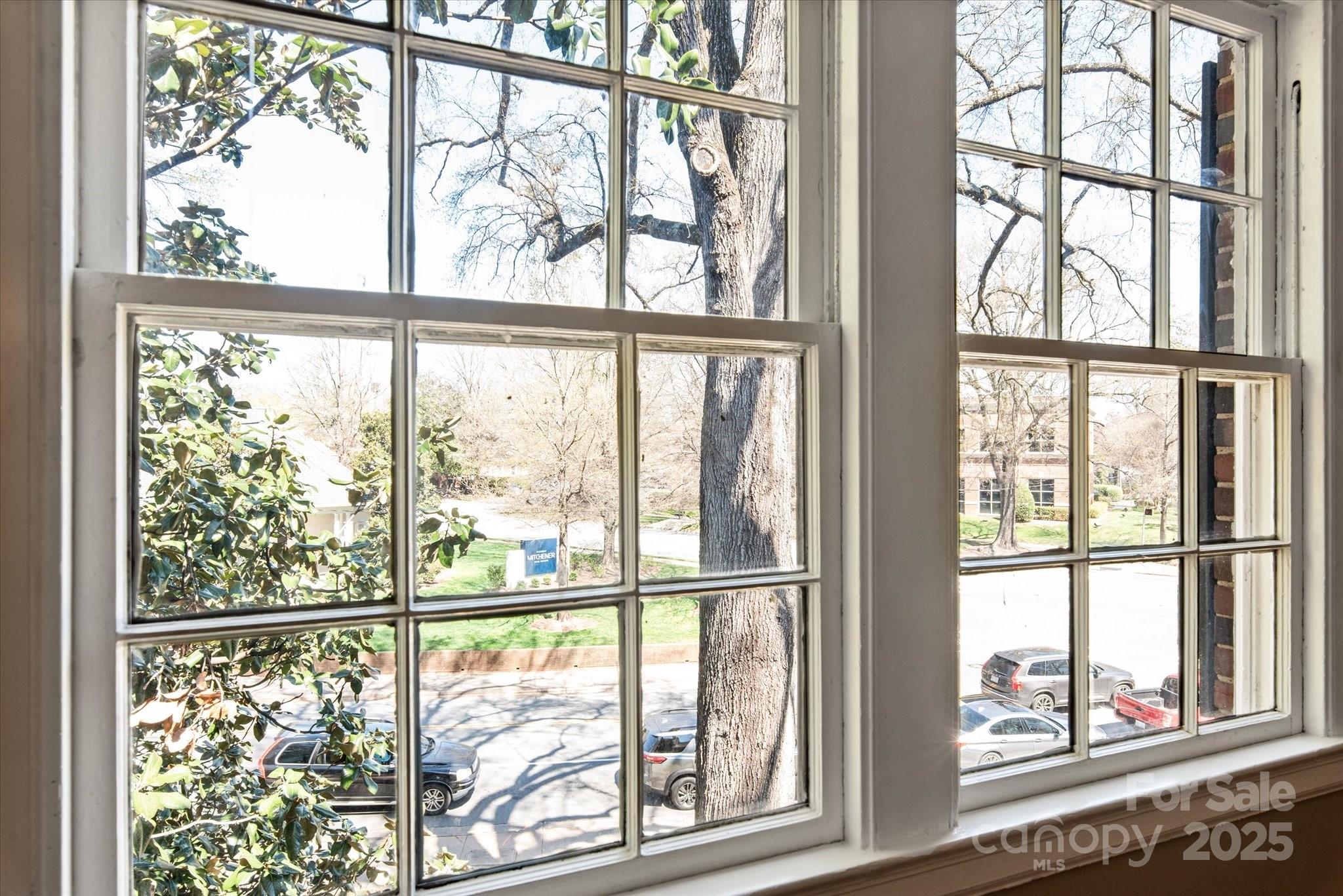 103 S Laurel Avenue Property Photo 11