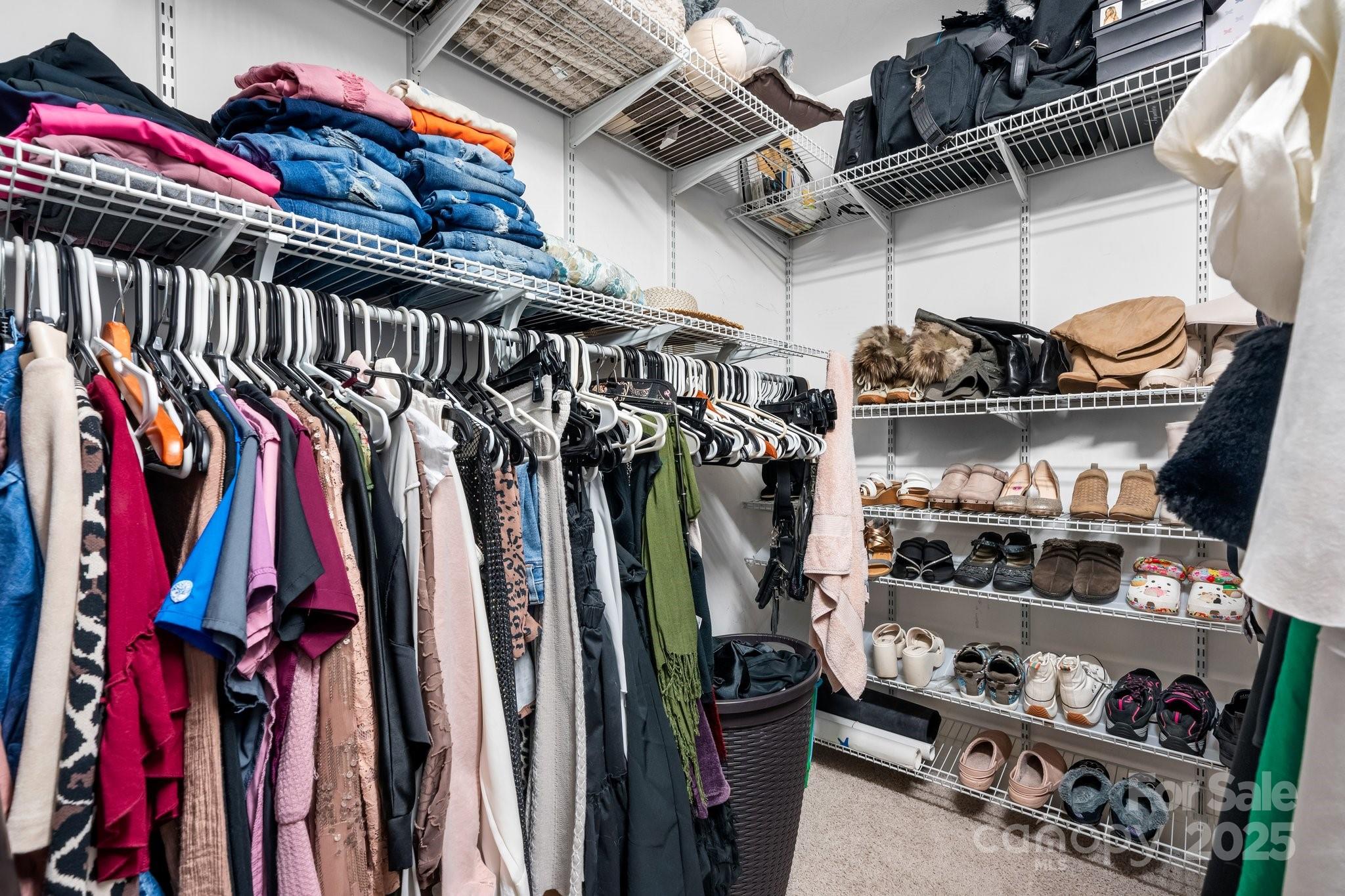 1263 Waterford Drive Property Photo 22