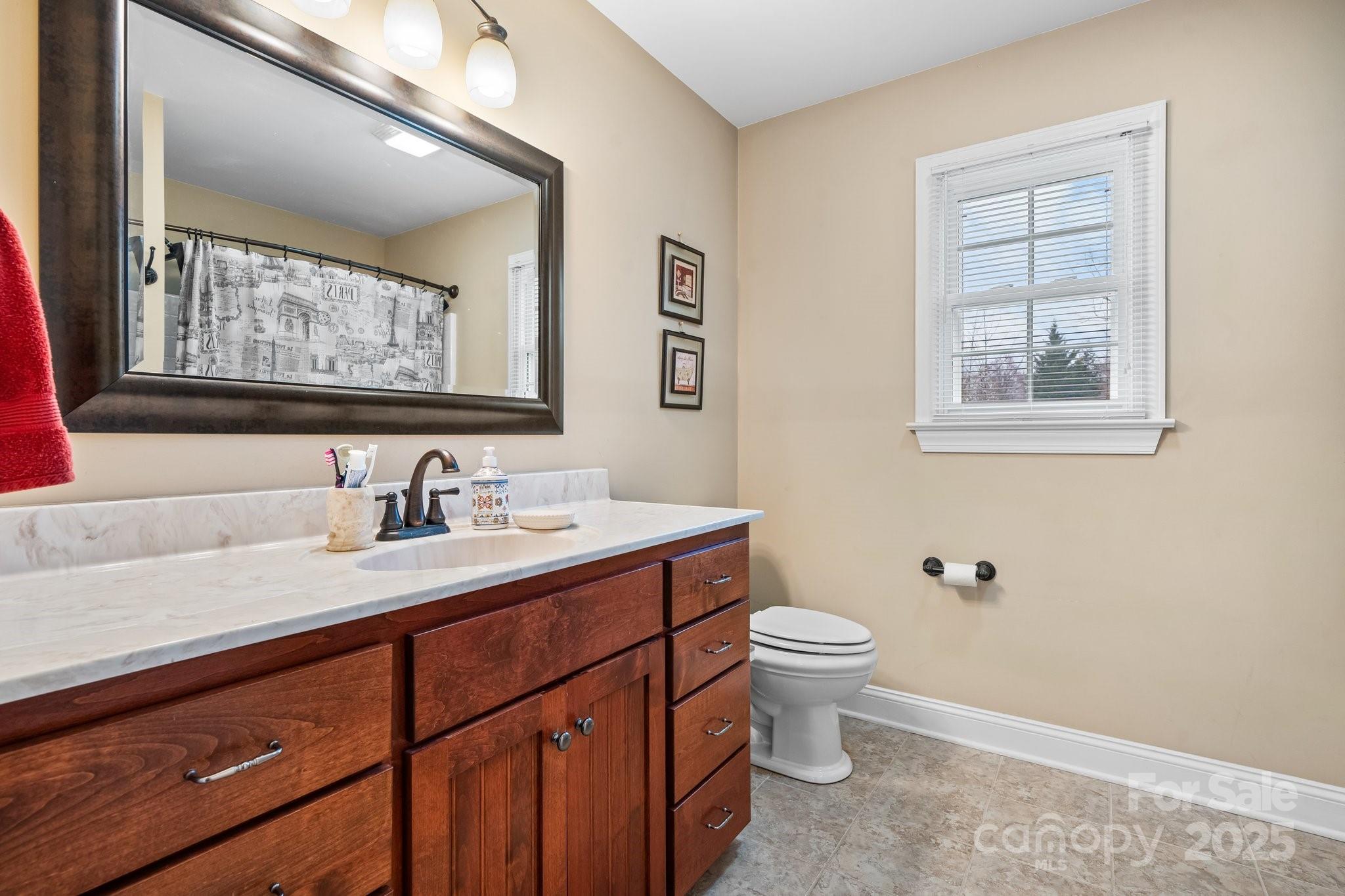 1263 Waterford Drive Property Photo 24