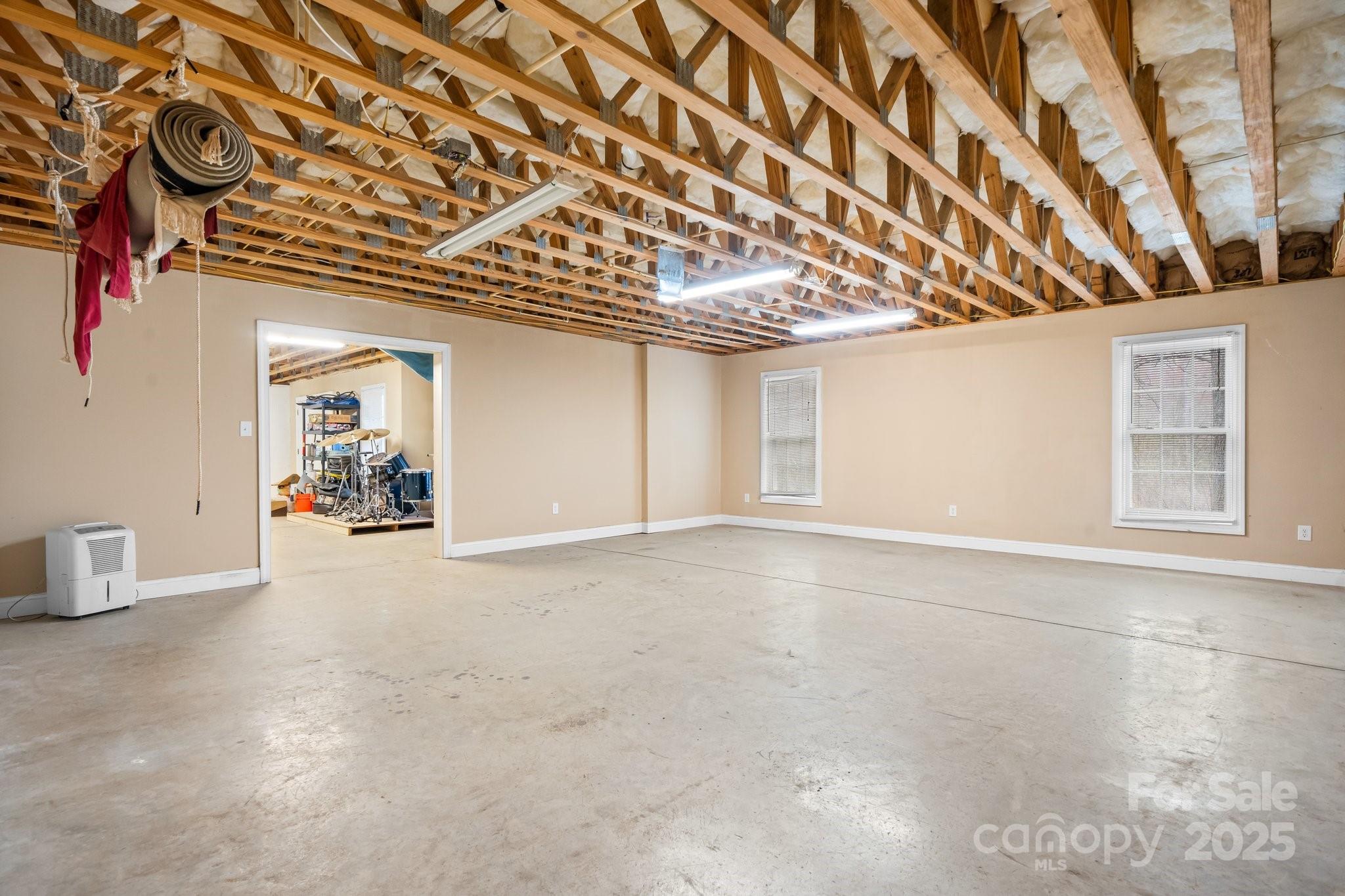 1263 Waterford Drive Property Photo 28