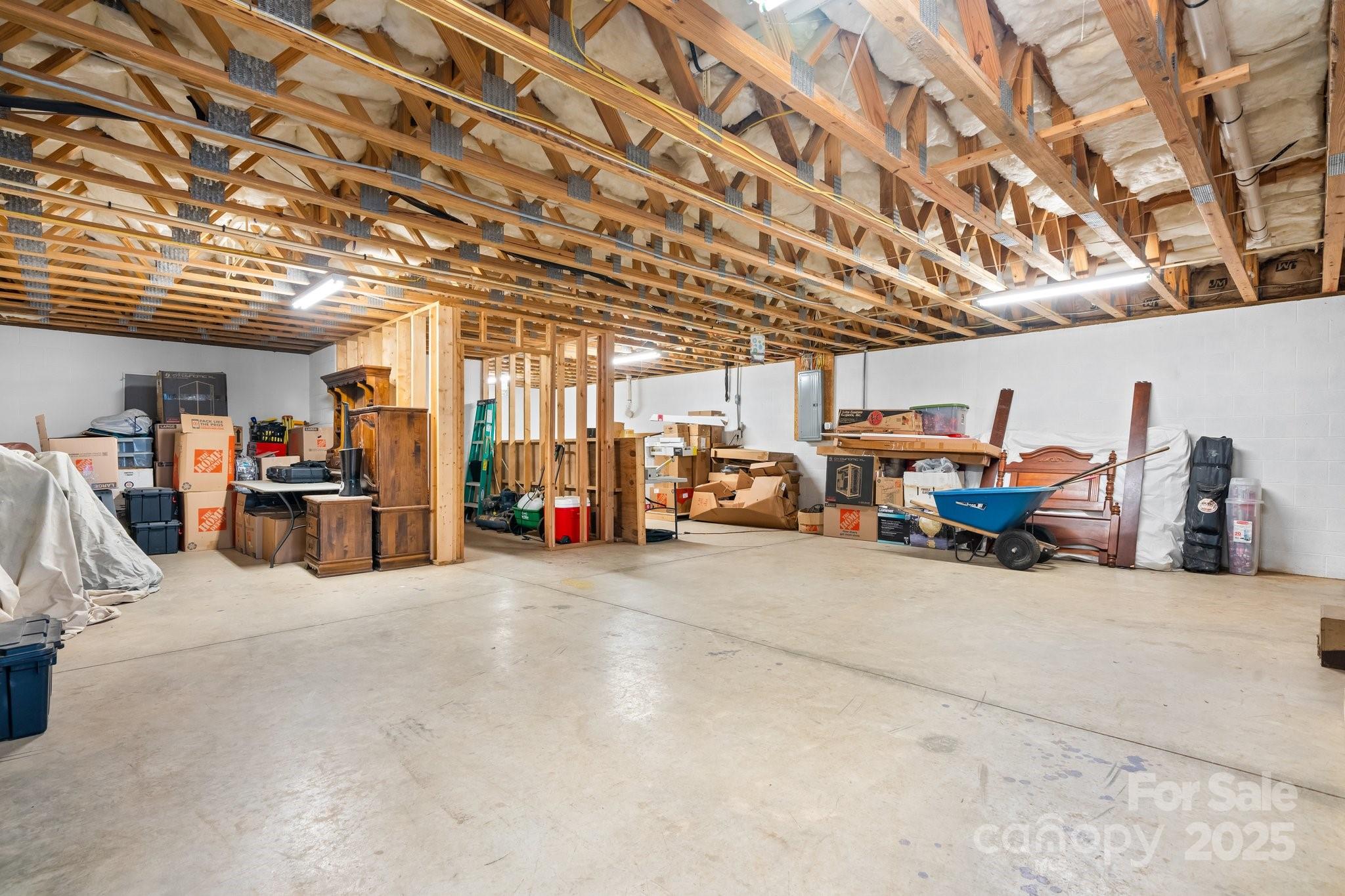 1263 Waterford Drive Property Photo 29