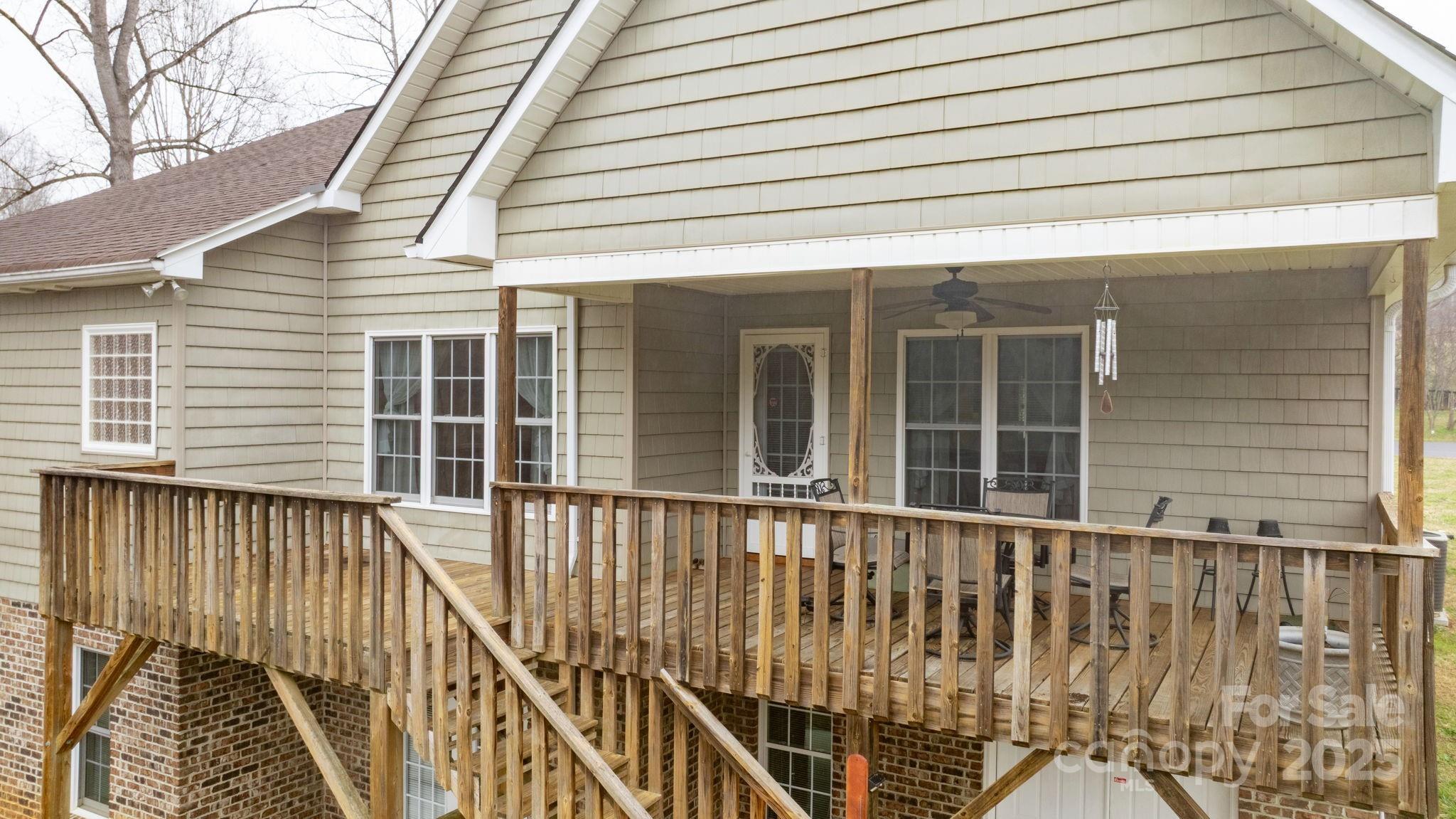 1263 Waterford Drive Property Photo 38