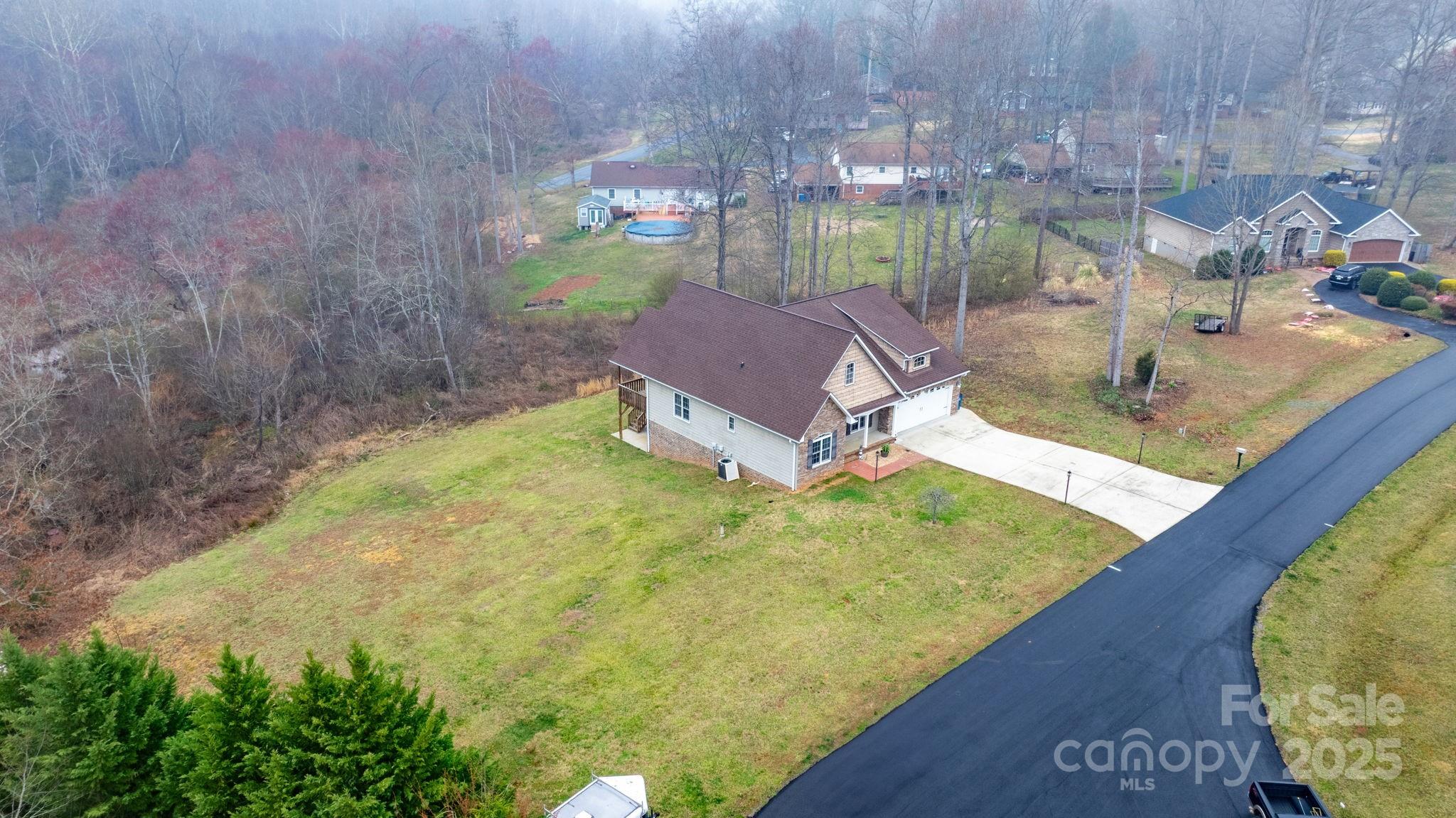 1263 Waterford Drive Property Photo 42