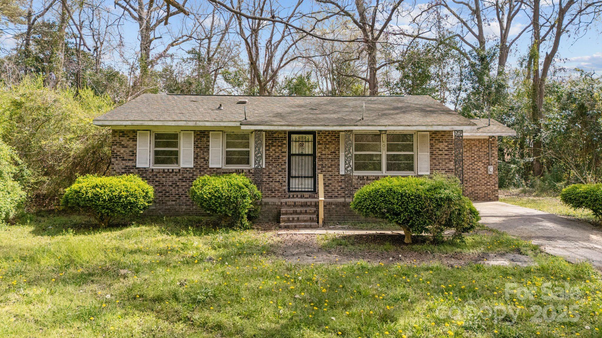 409 Best Alley Property Photo