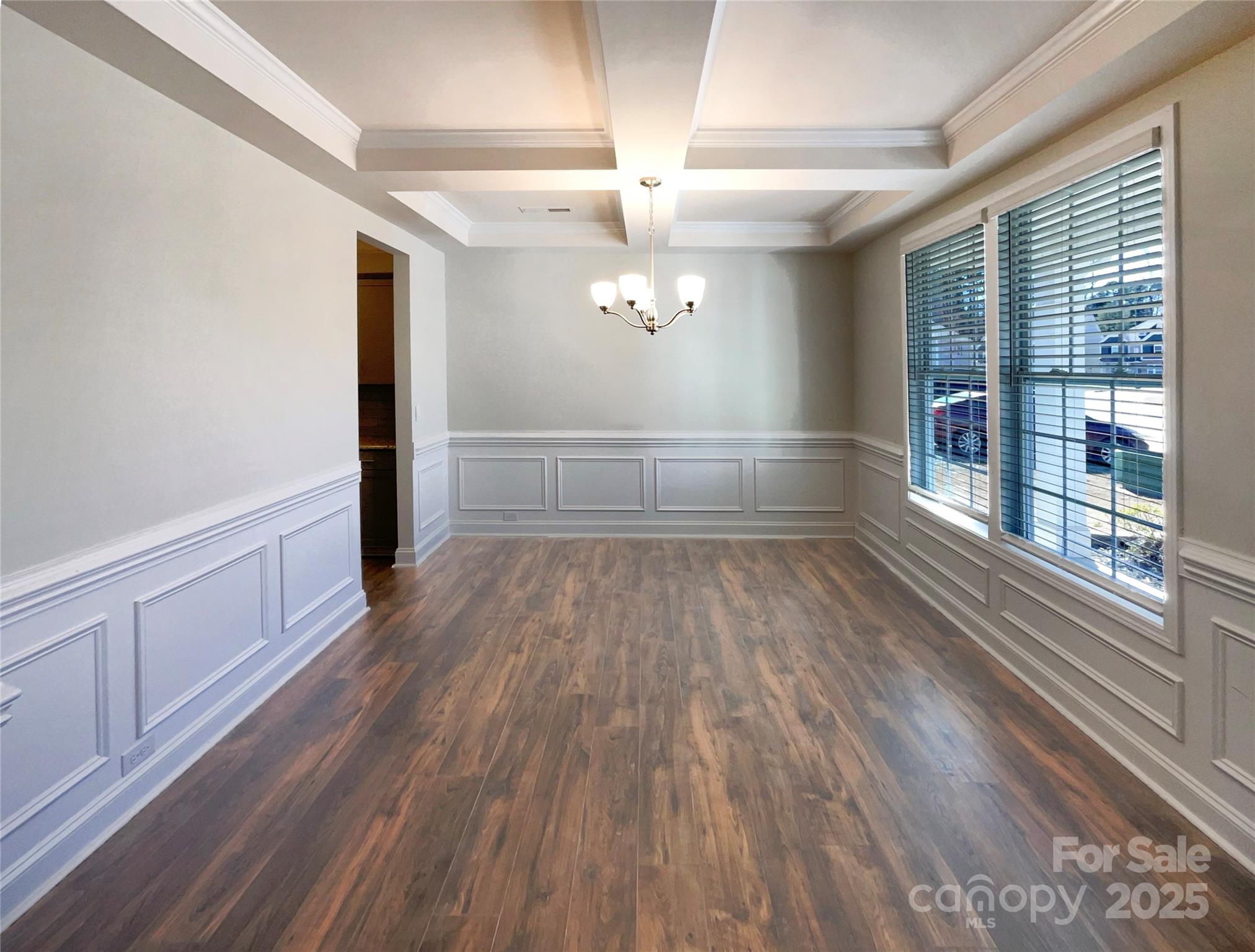 2085 Saddlebred Drive Property Photo 12