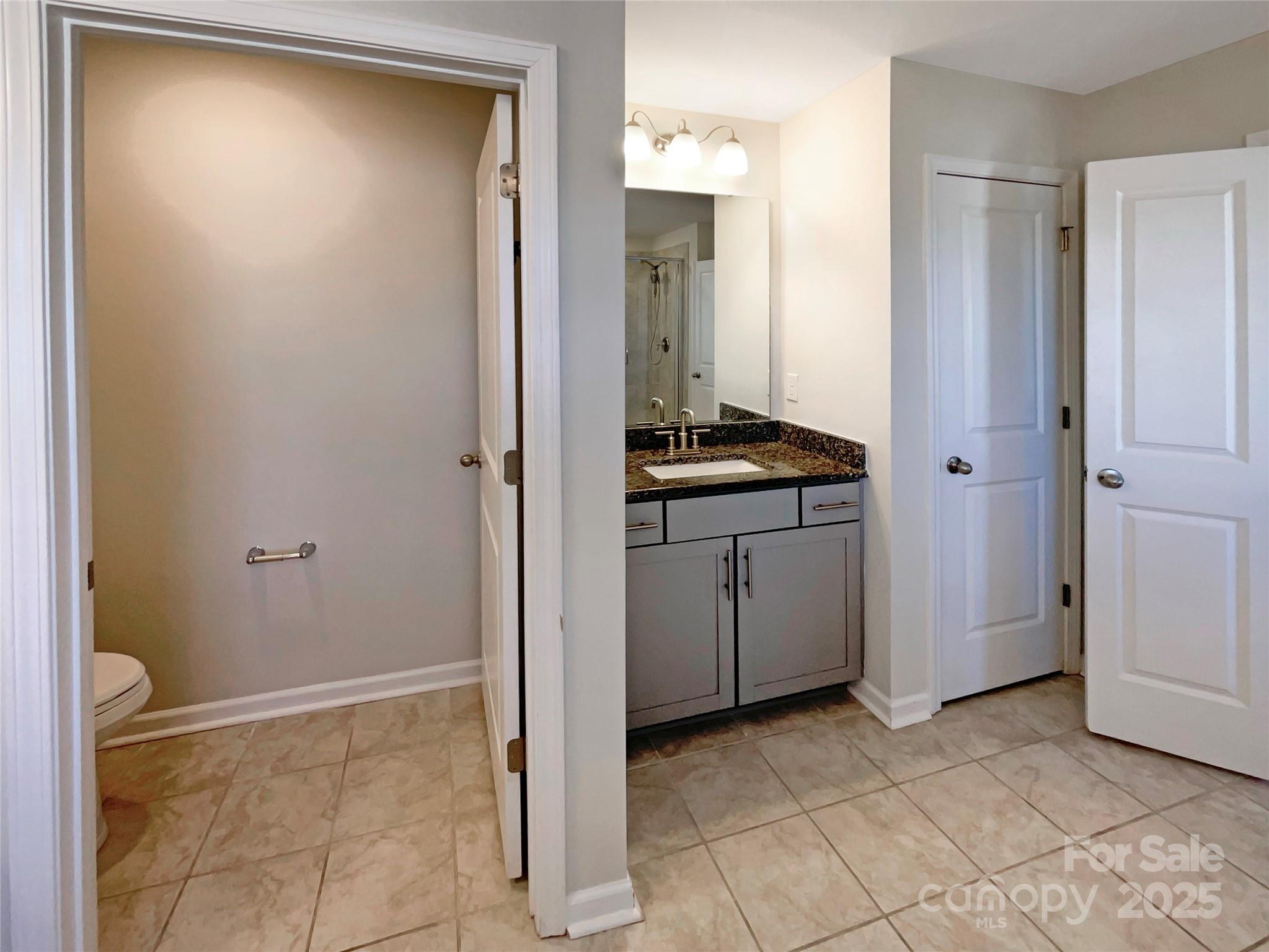 2085 Saddlebred Drive Property Photo 23