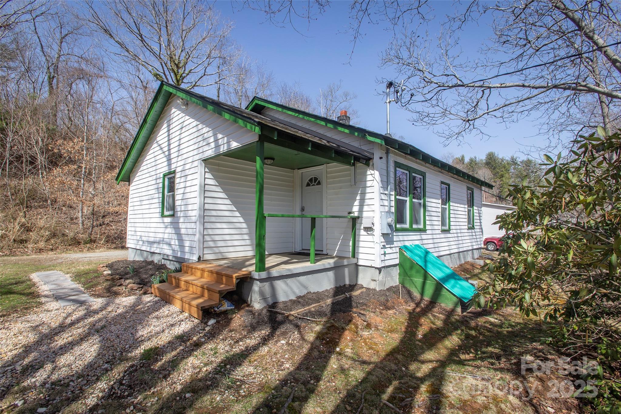 88 Lower Grassy Branch Road Property Photo