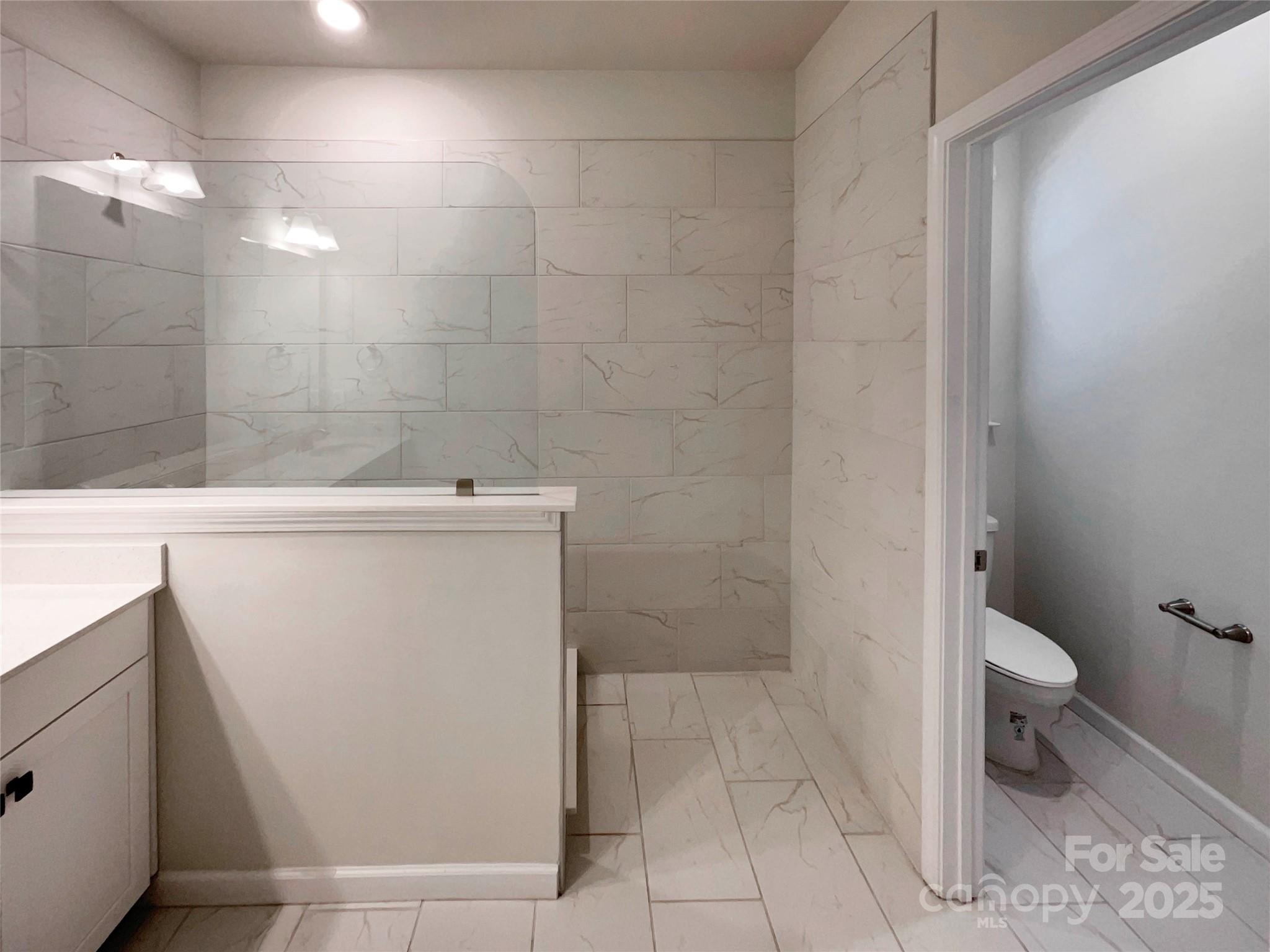 8212 Merryvale Lane Property Photo 18