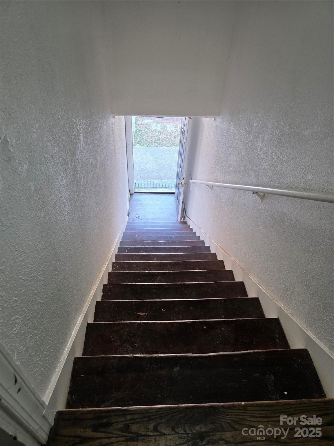 1519 And 1521 Montgomery Street Property Photo 12