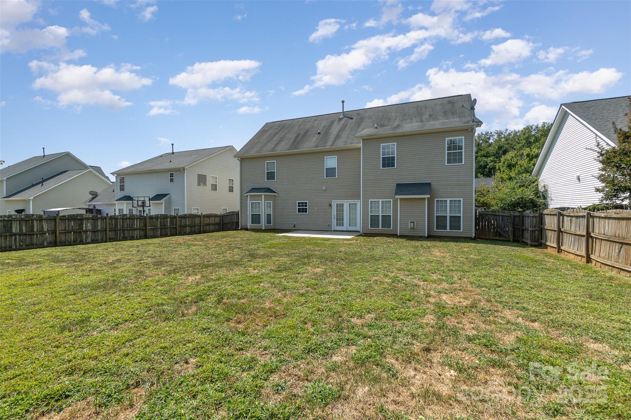 1615 Jekyll Lane Property Photo 3