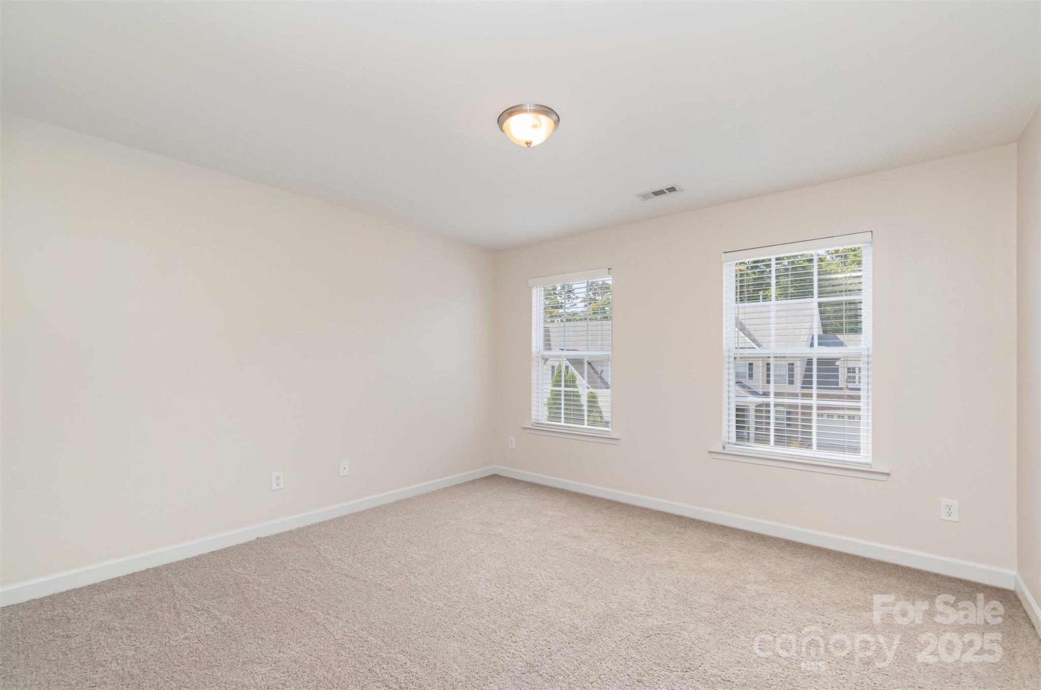 1615 Jekyll Lane Property Photo 28