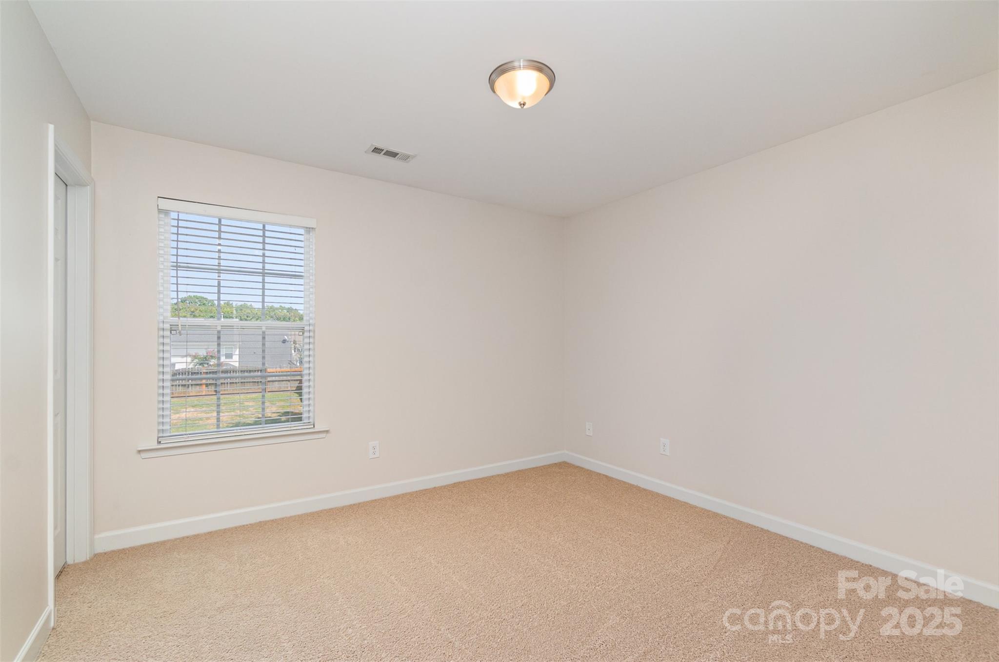 1615 Jekyll Lane Property Photo 29