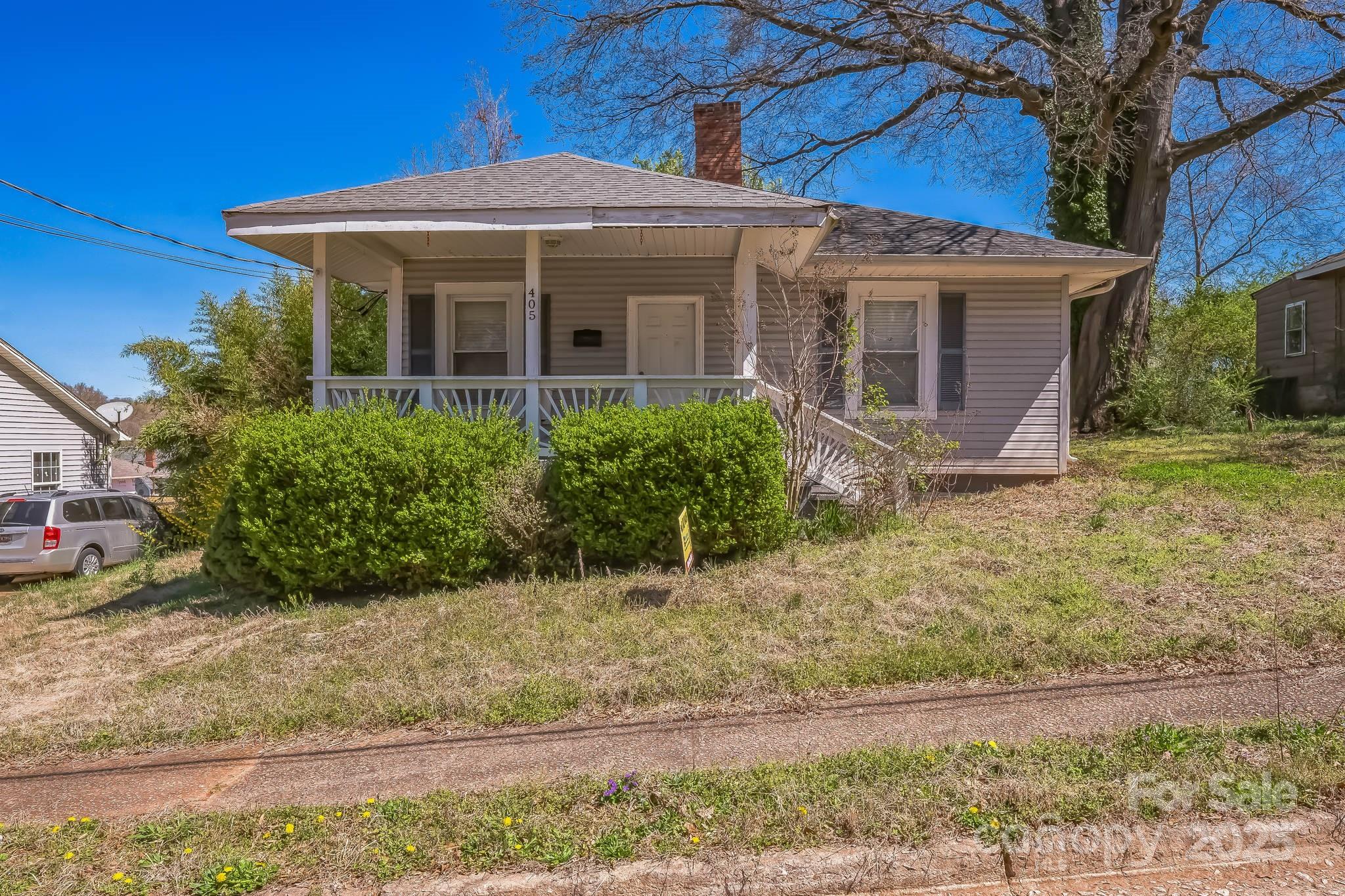 405 Link Street Property Photo